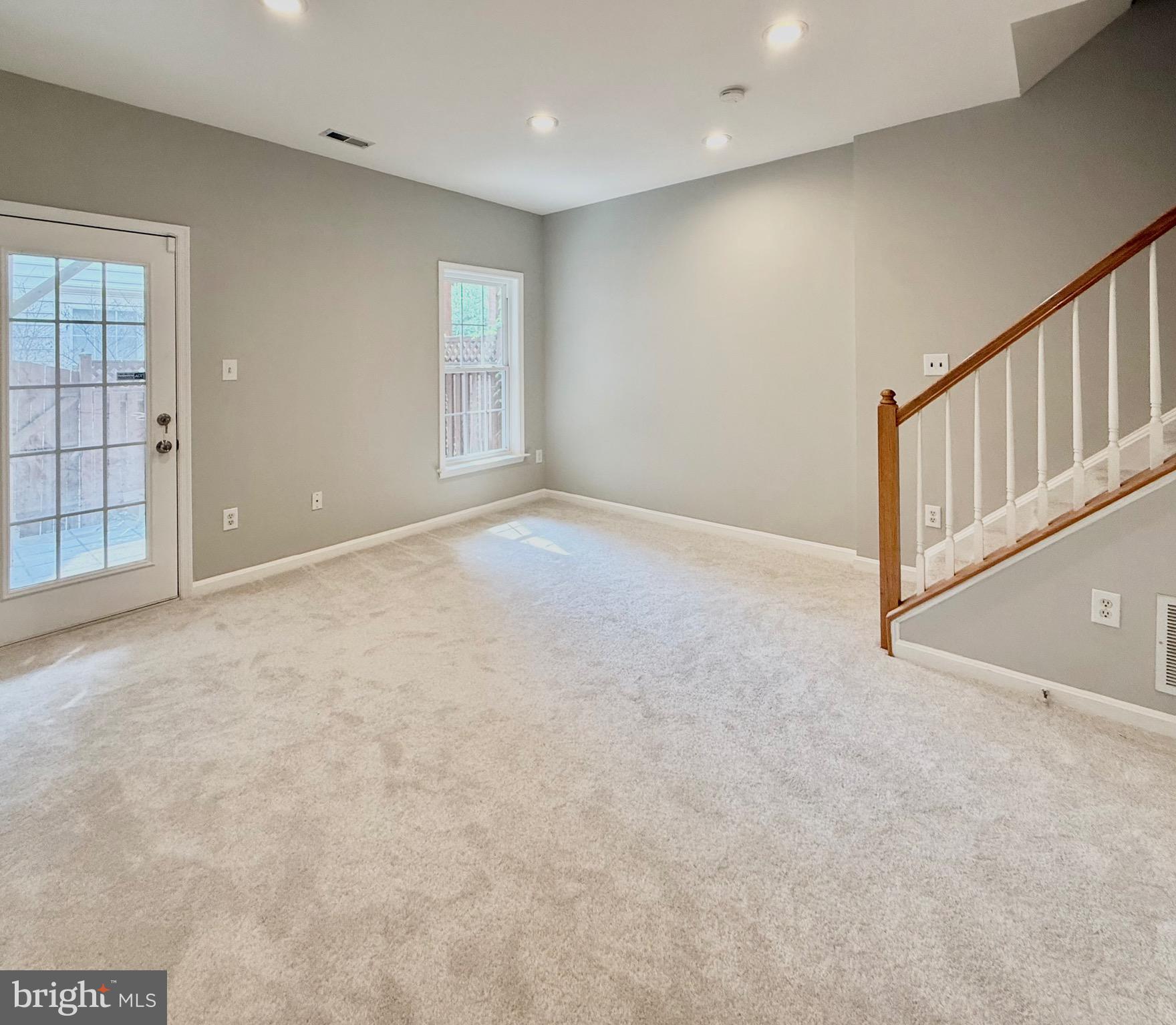 PROVIDENCE PARK - Residential