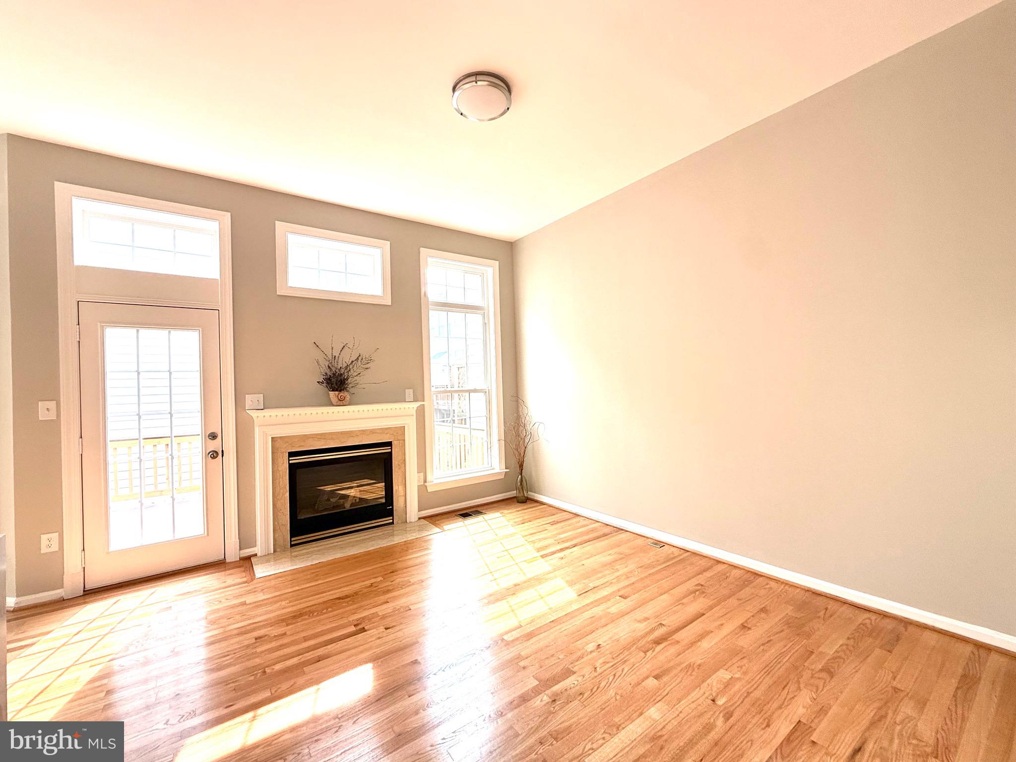 PROVIDENCE PARK - Residential