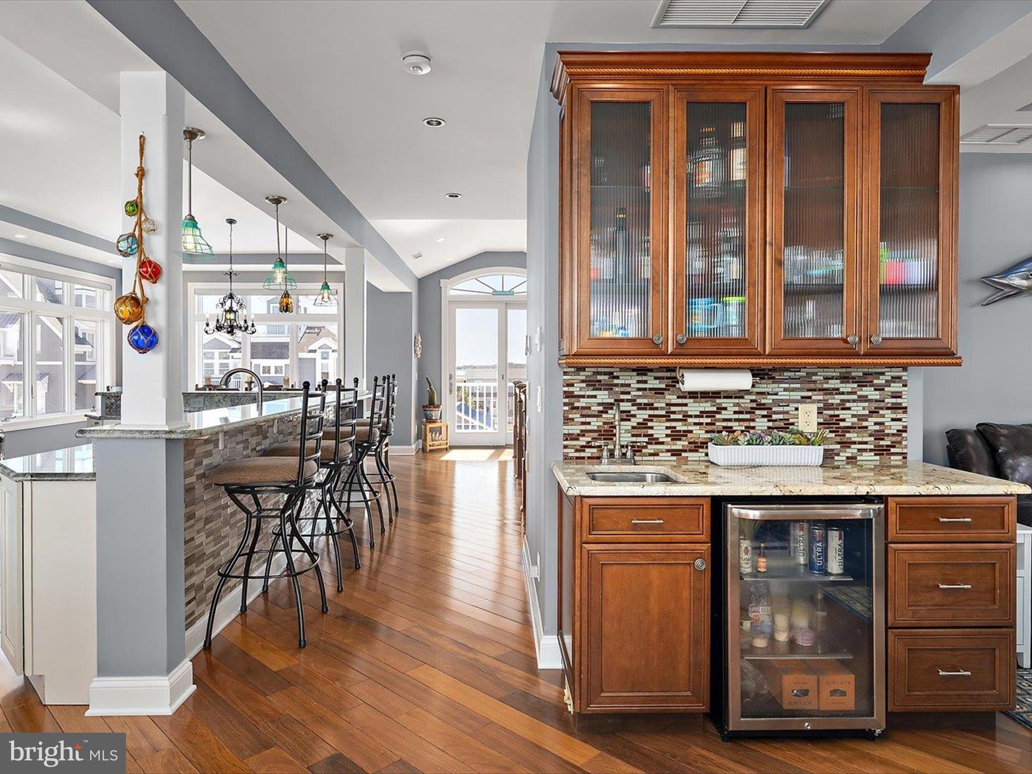 SNUG HARBOR - Residential