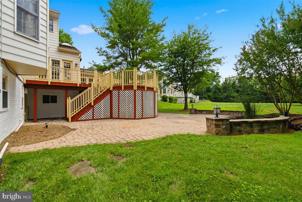 DARNESTOWN OUTSIDE - Residential