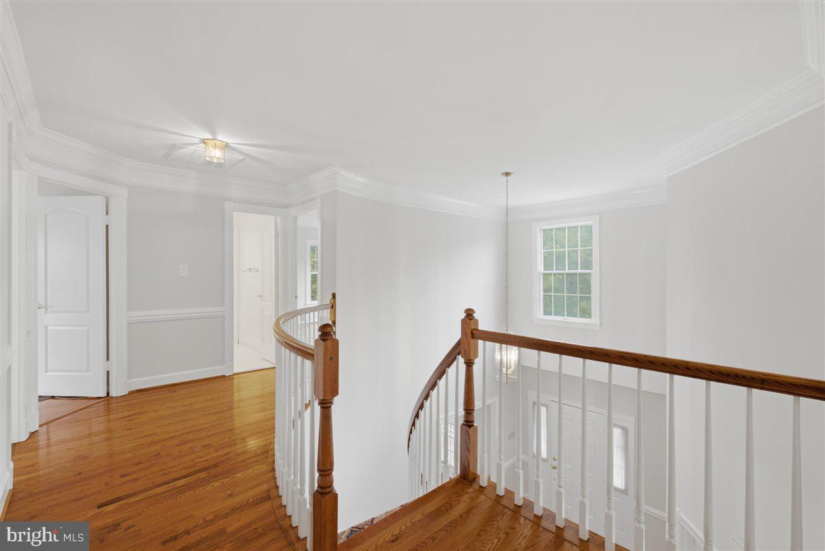 DARNESTOWN OUTSIDE - Residential