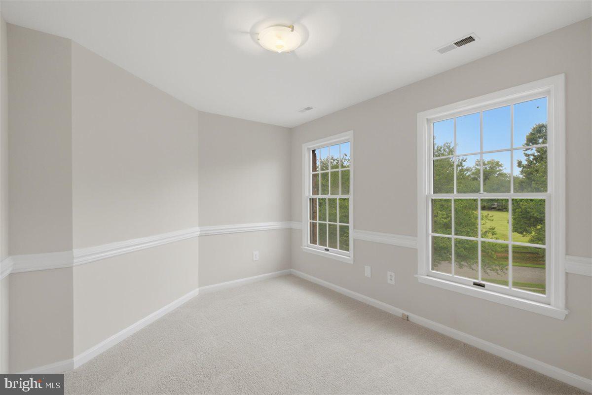 DARNESTOWN OUTSIDE - Residential