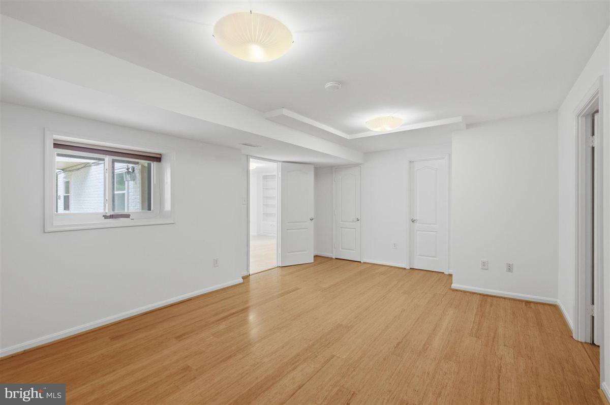 DARNESTOWN OUTSIDE - Residential