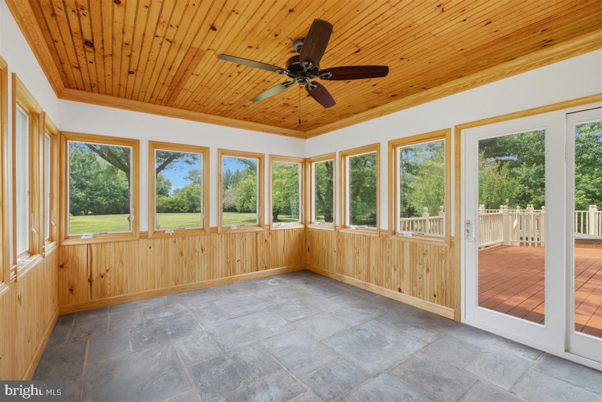 DARNESTOWN OUTSIDE - Residential