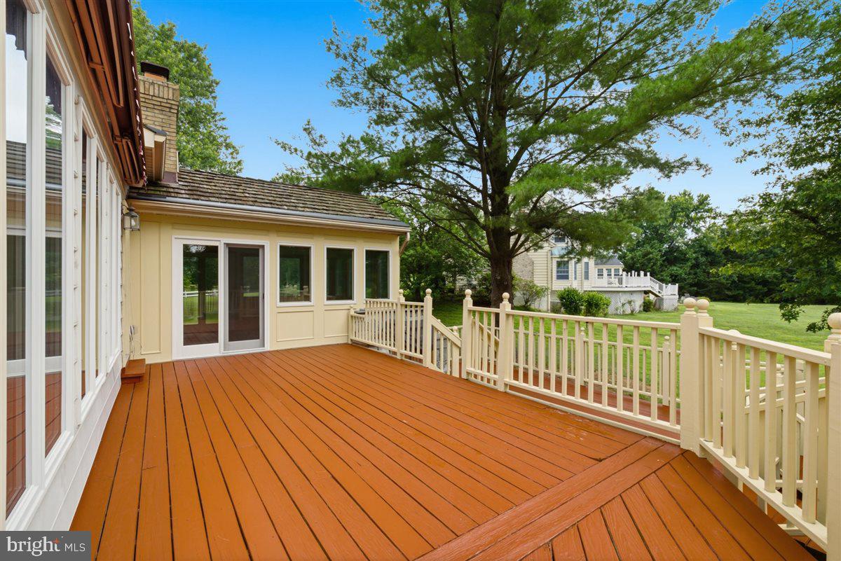 DARNESTOWN OUTSIDE - Residential