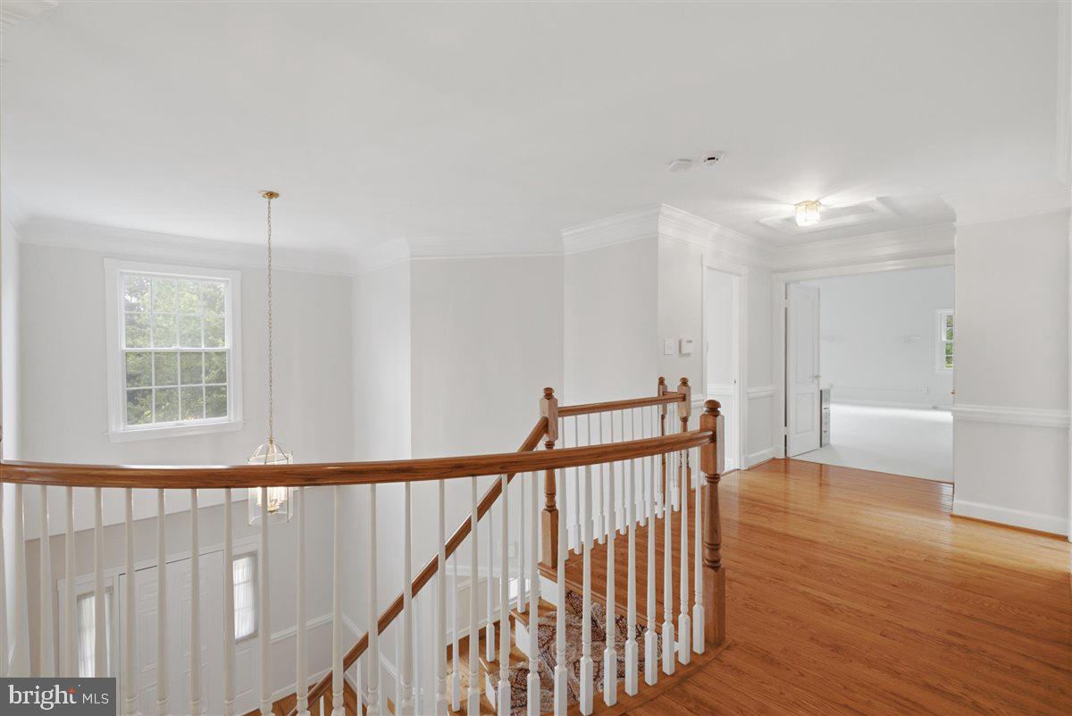 DARNESTOWN OUTSIDE - Residential