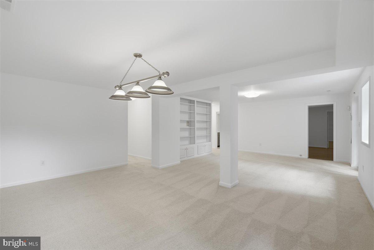 DARNESTOWN OUTSIDE - Residential