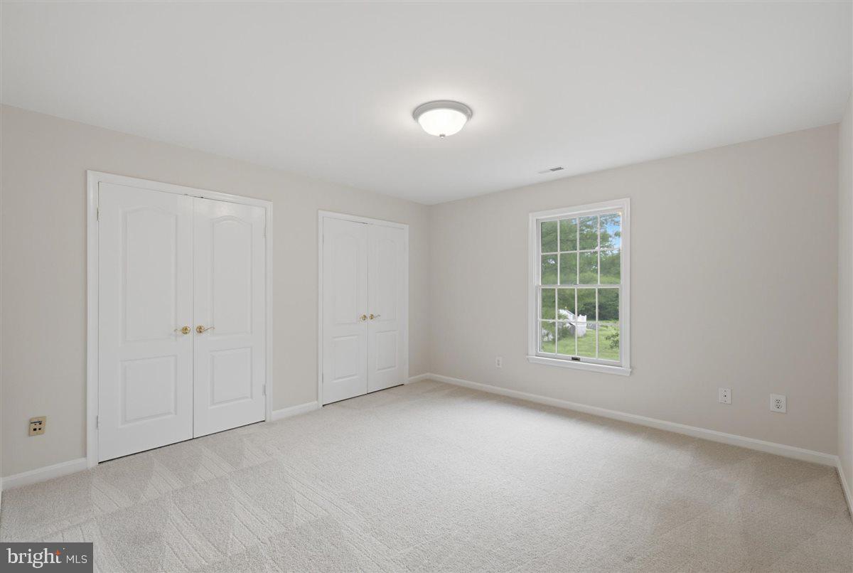 DARNESTOWN OUTSIDE - Residential