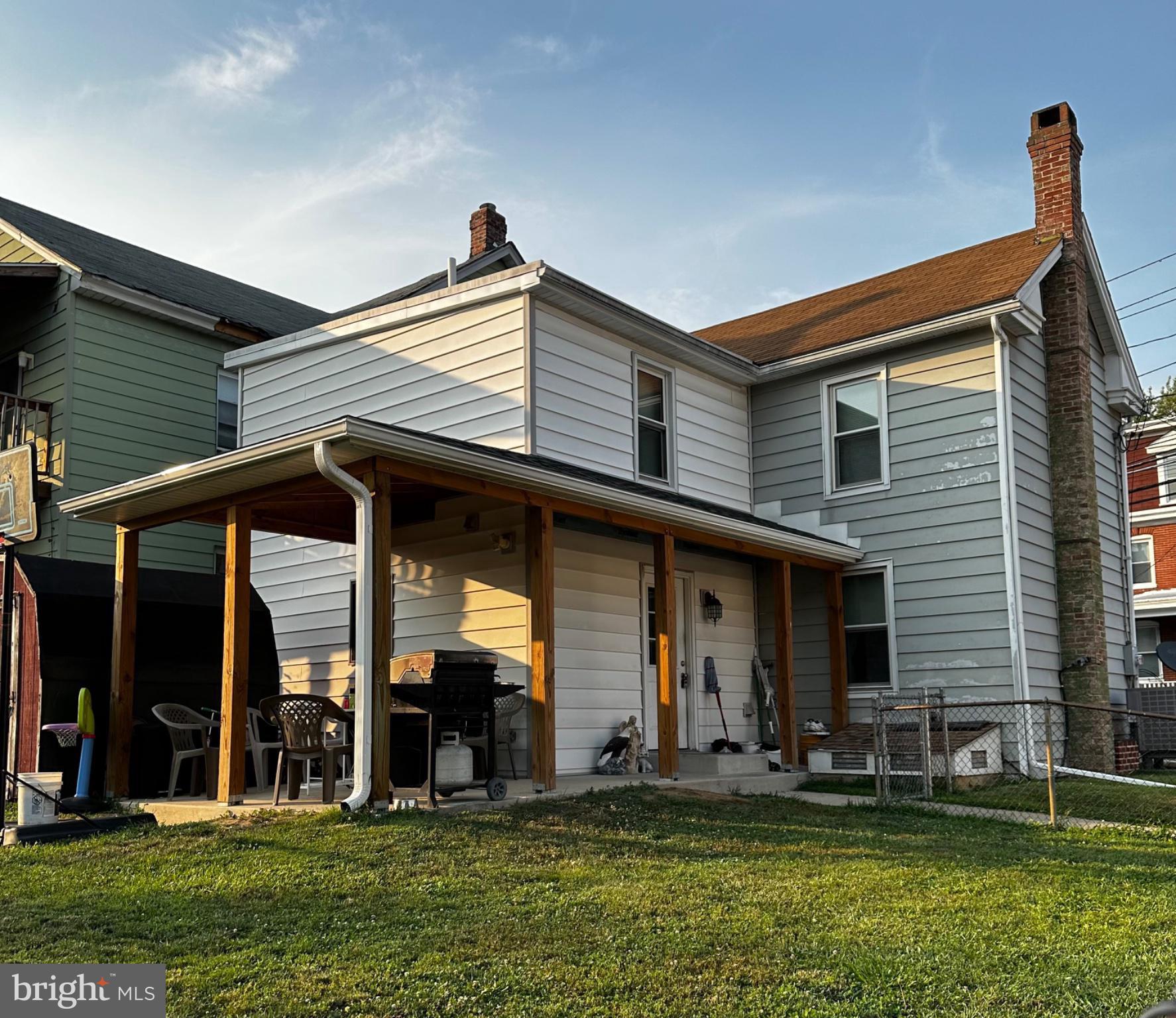 WEST END - Residential