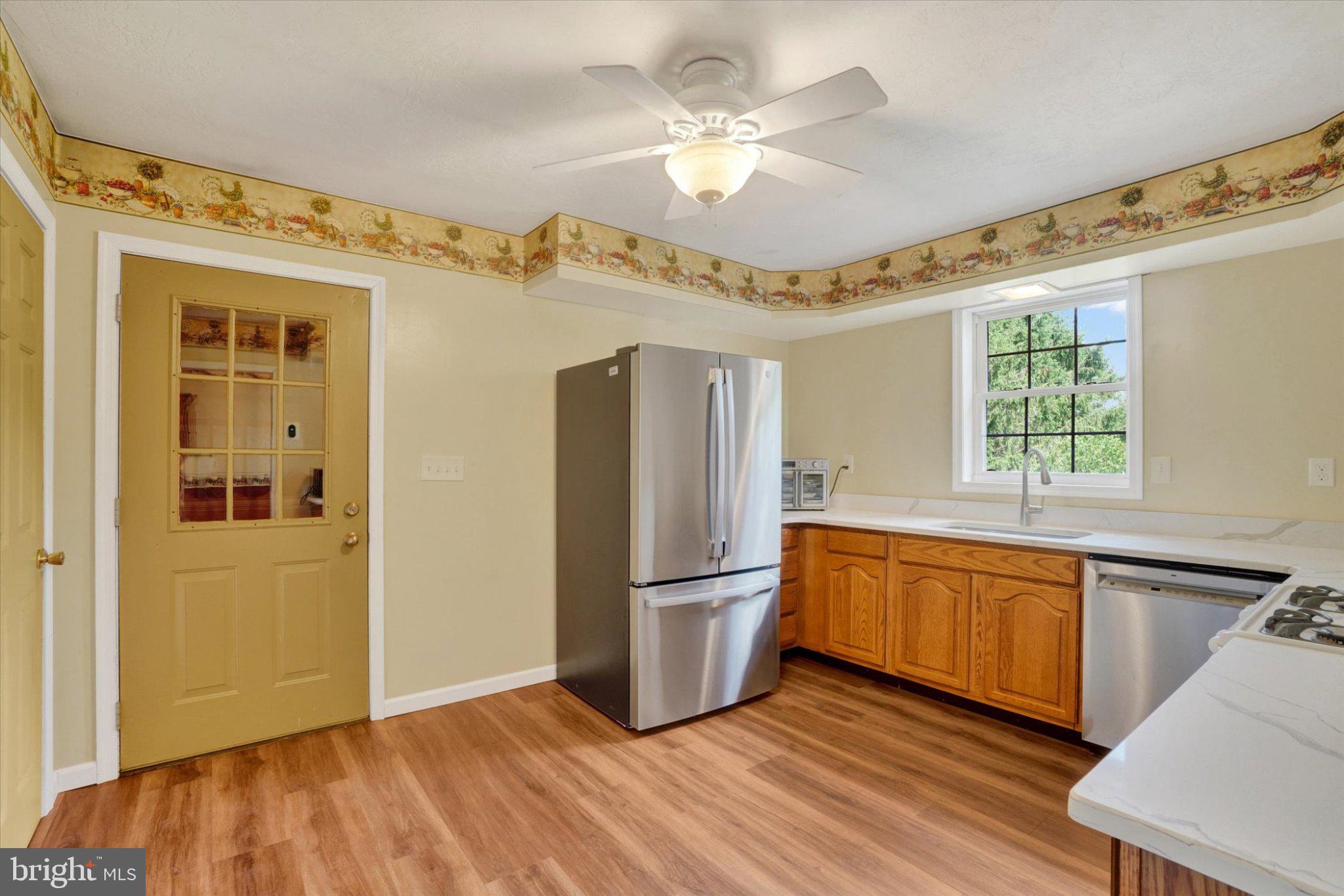 LOWER WINDSOR TWP - Residential