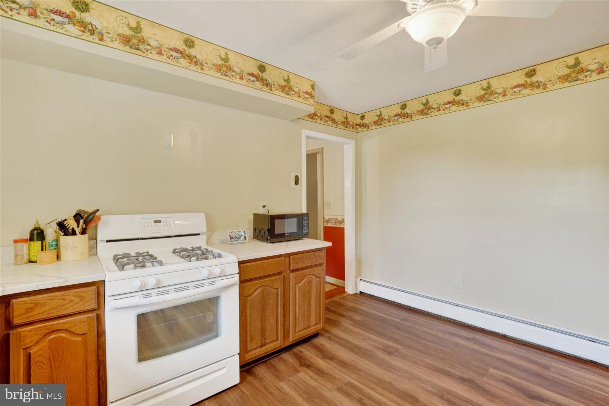 LOWER WINDSOR TWP - Residential