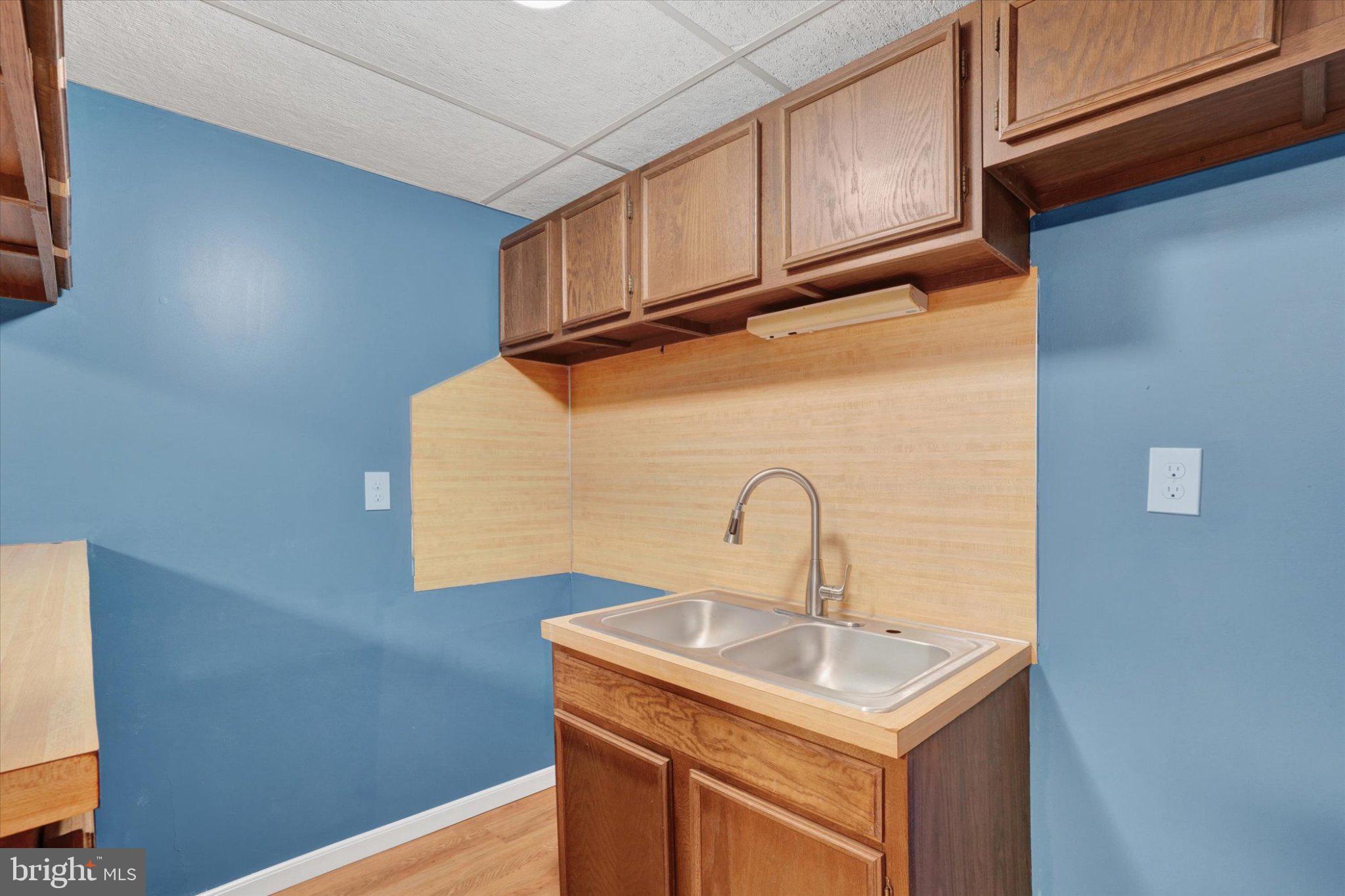 LOWER WINDSOR TWP - Residential