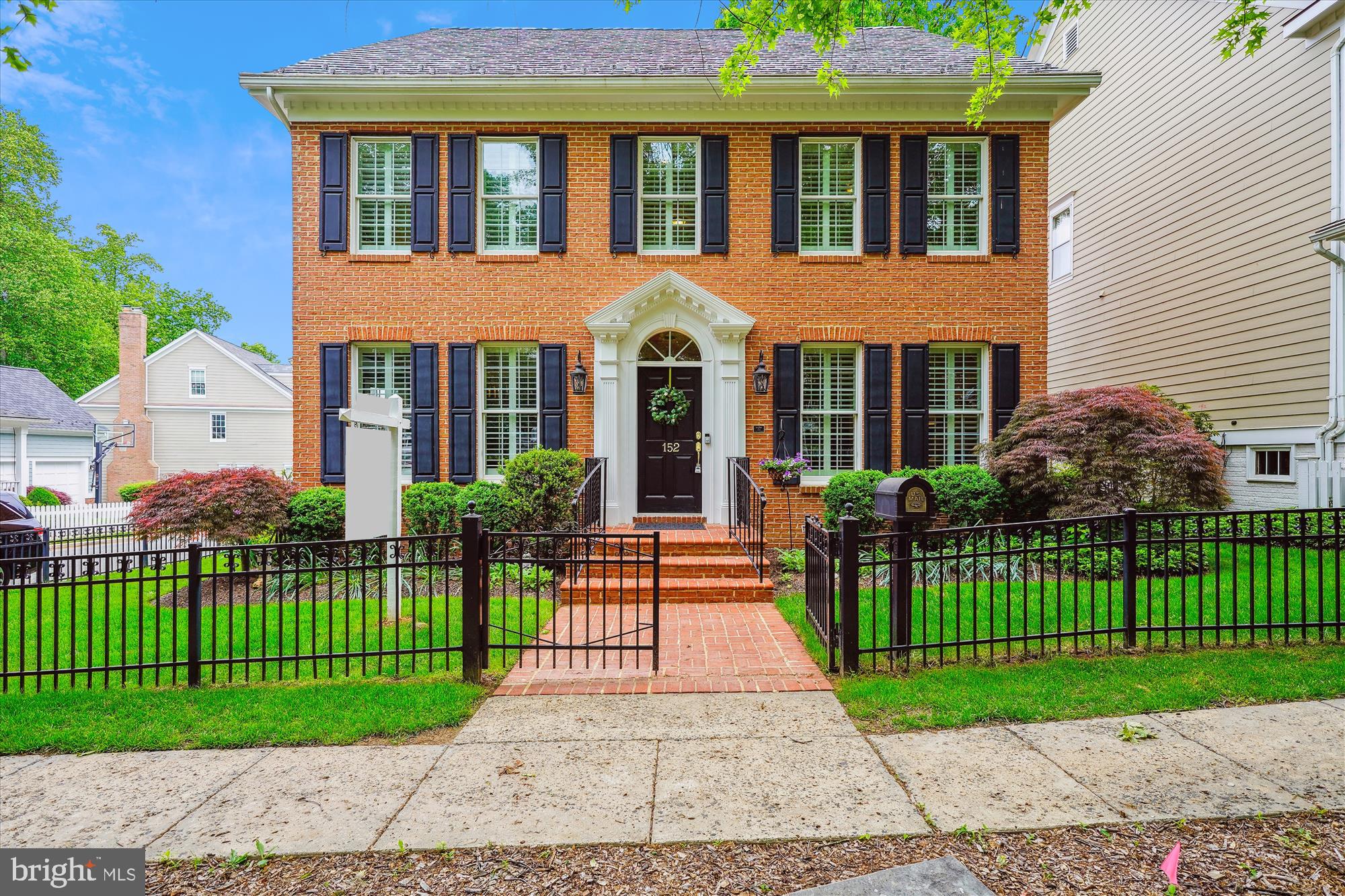 KENTLANDS - Residential