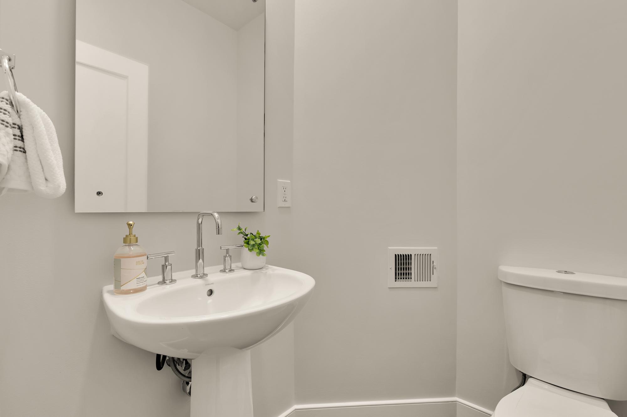 HYATTSVILLE ARTS DISTRICT - Residential