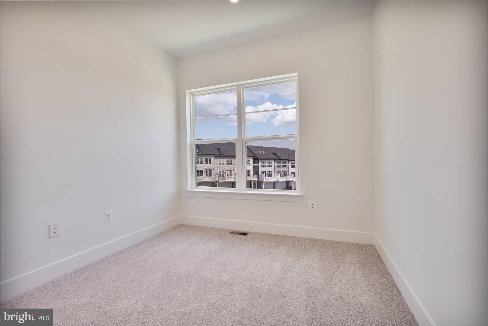 THE GROVE - Residential Lease
