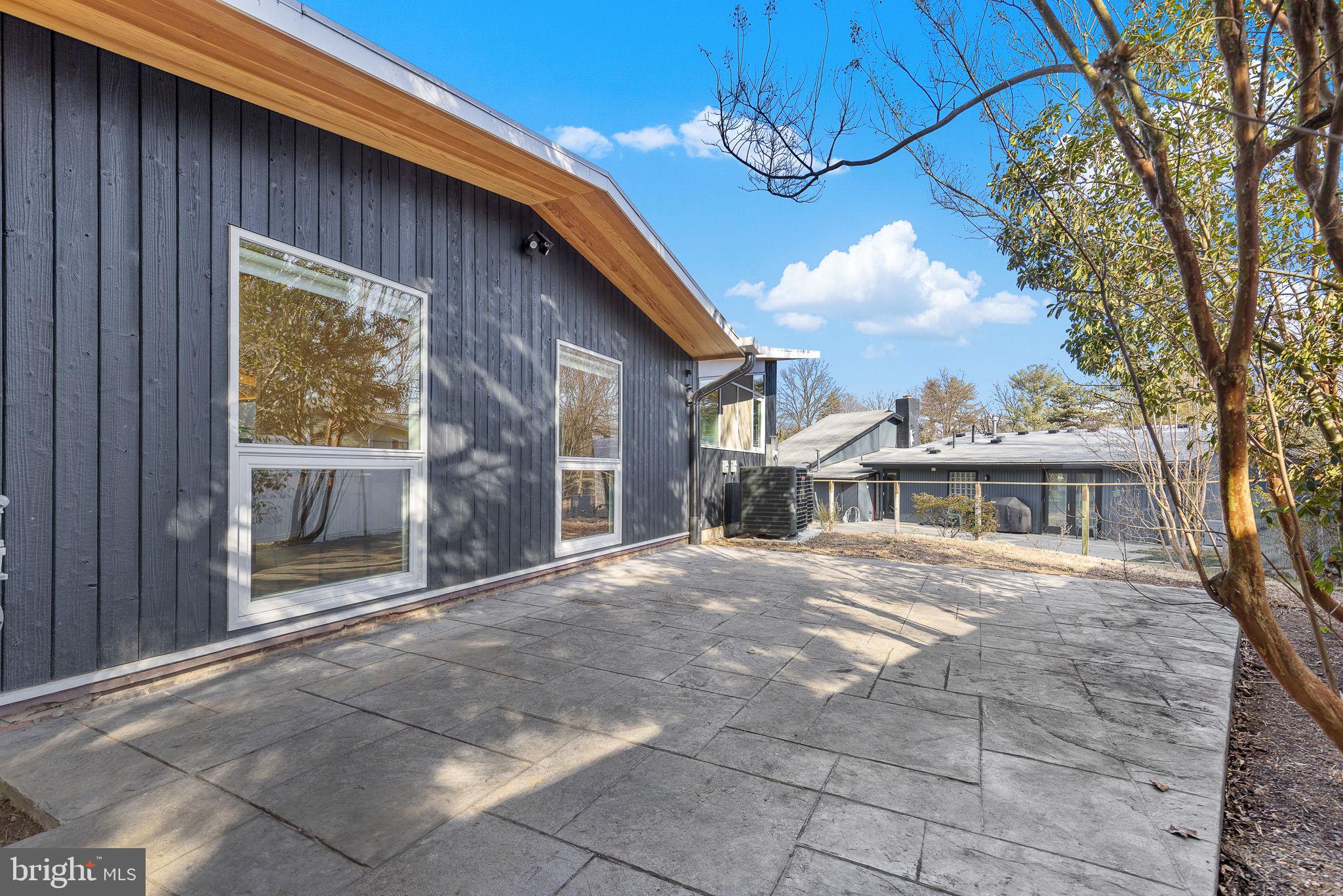 HOLMES RUN ACRES - Residential
