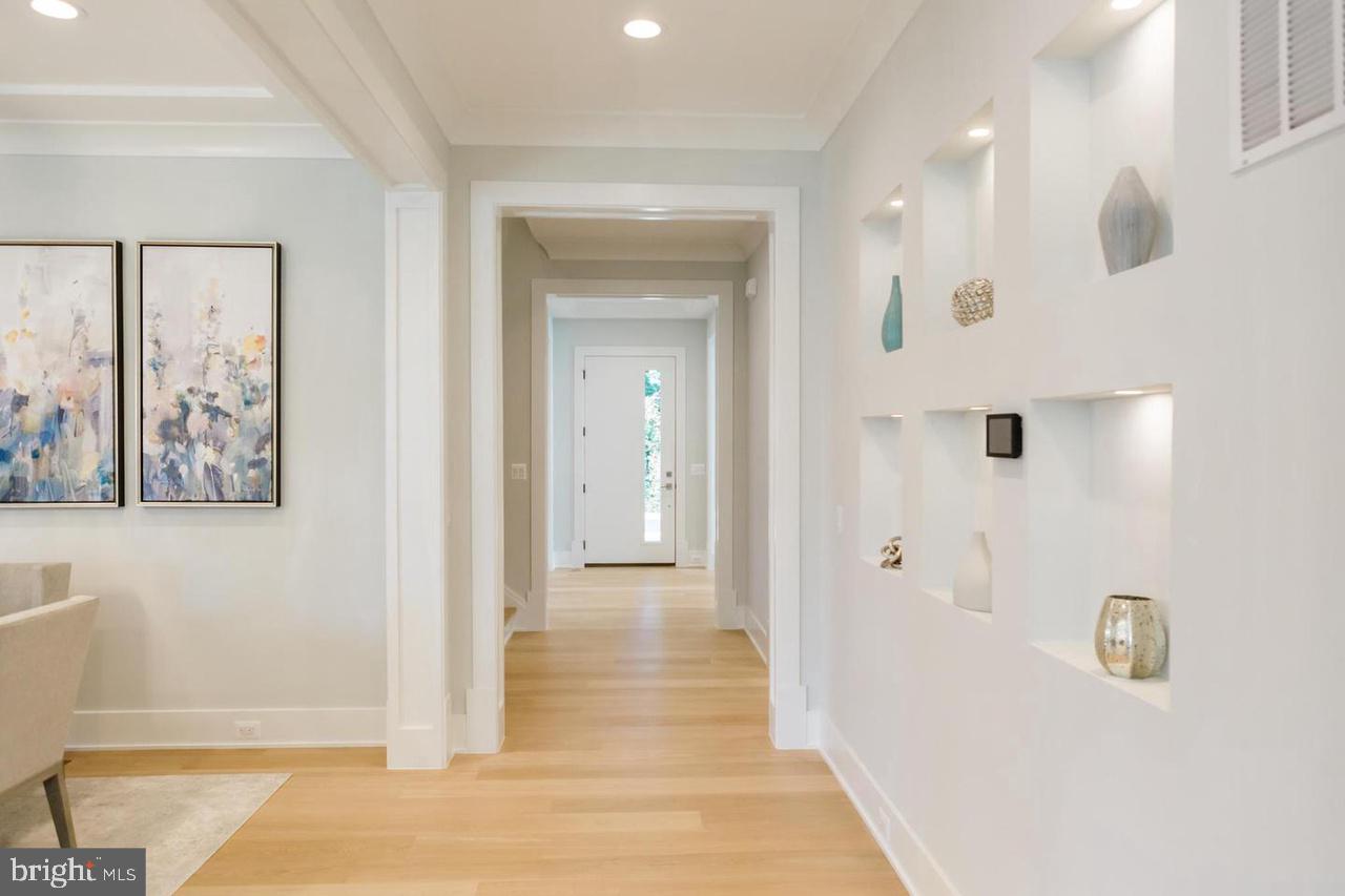 FAIRDALE - Residential