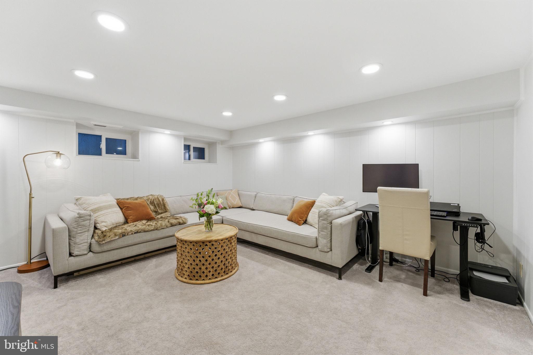 FAIRLINGTON VILLAGES - Residential
