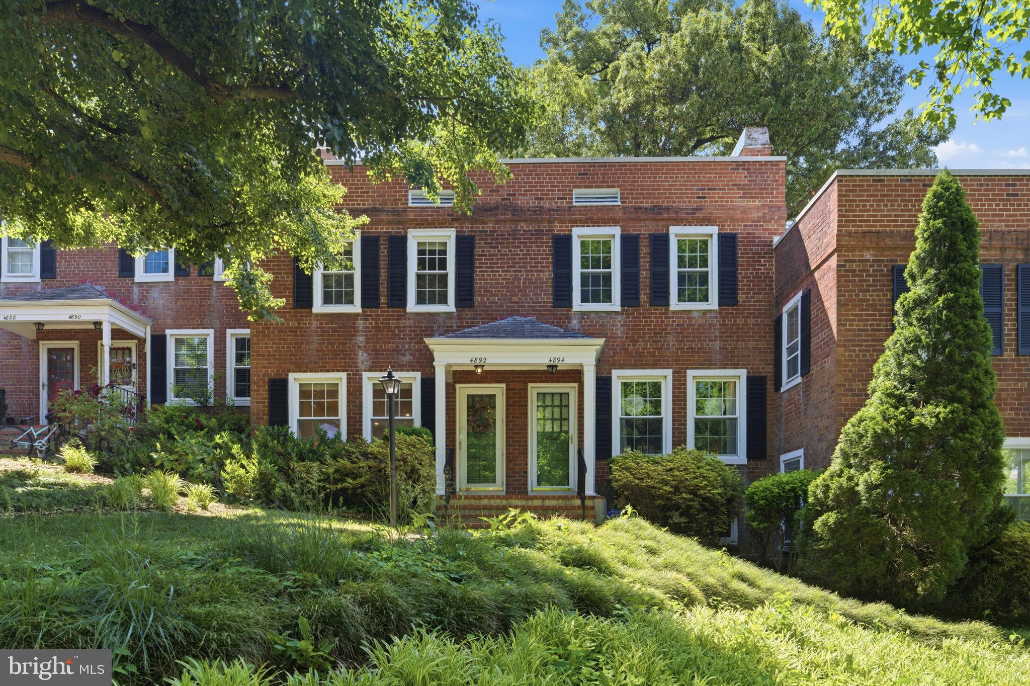 FAIRLINGTON VILLAGES - Residential