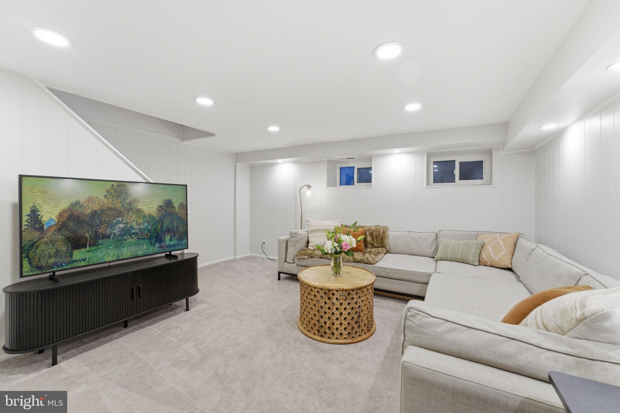 FAIRLINGTON VILLAGES - Residential