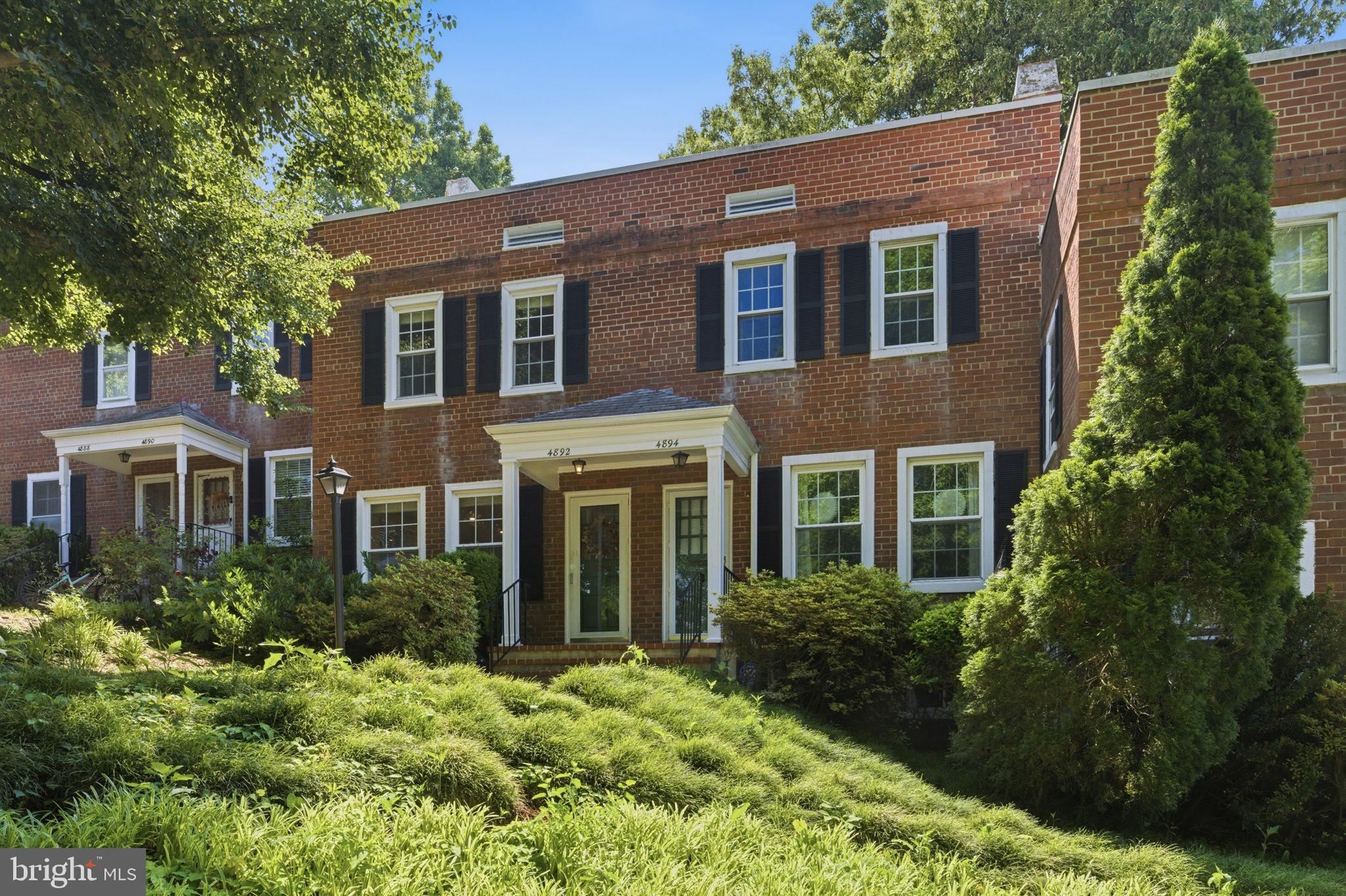 FAIRLINGTON VILLAGES - Residential