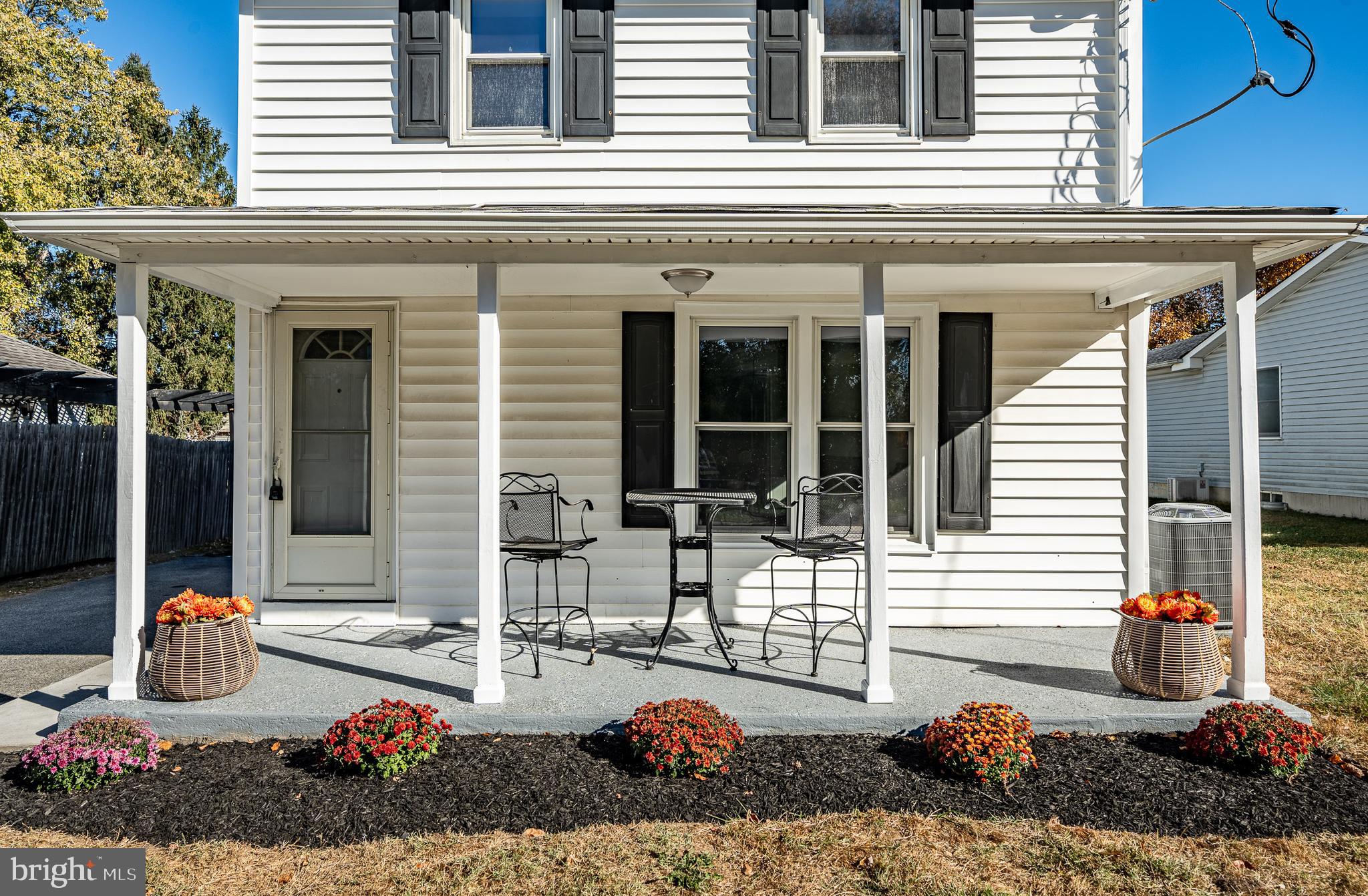 LUMS POND ESTATES - Residential