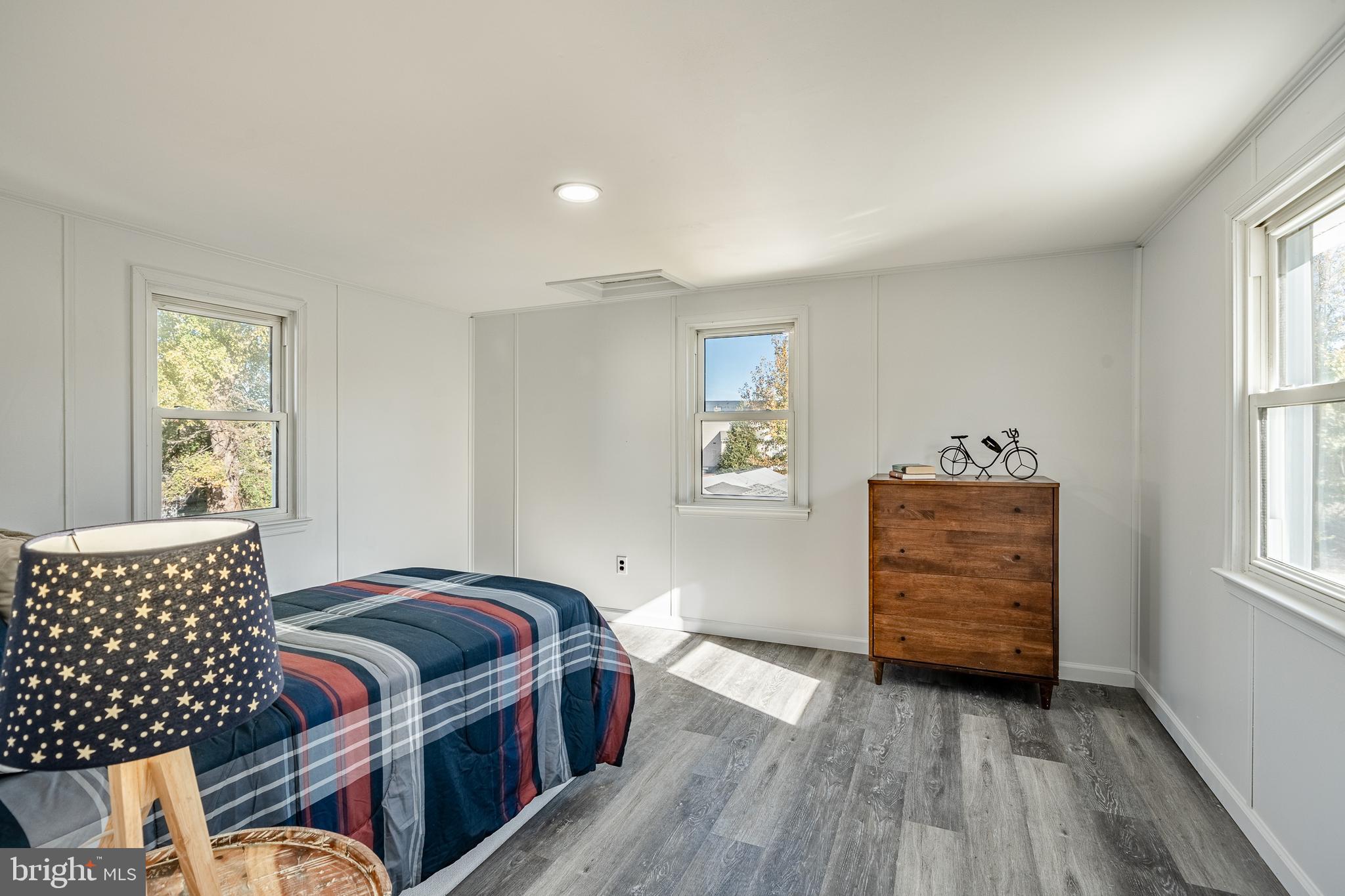 LUMS POND ESTATES - Residential