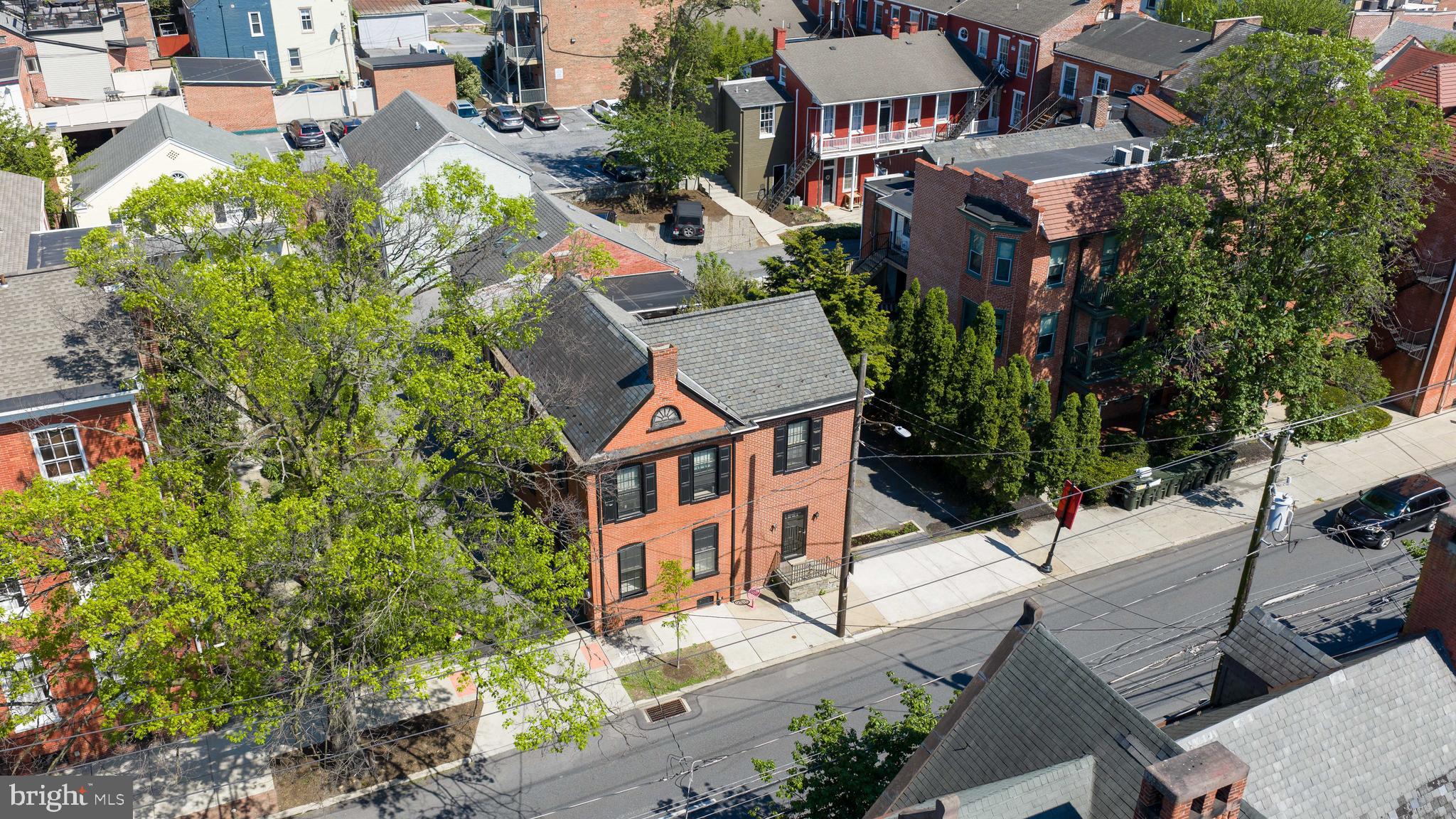 DOWNTOWN LANCASTER - Residential Income