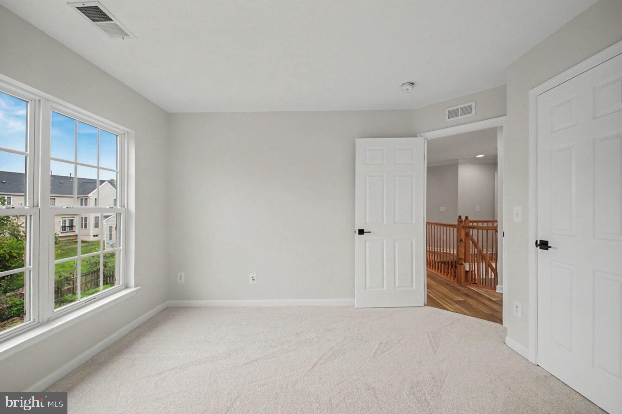 PARKWAY WEST - Residential