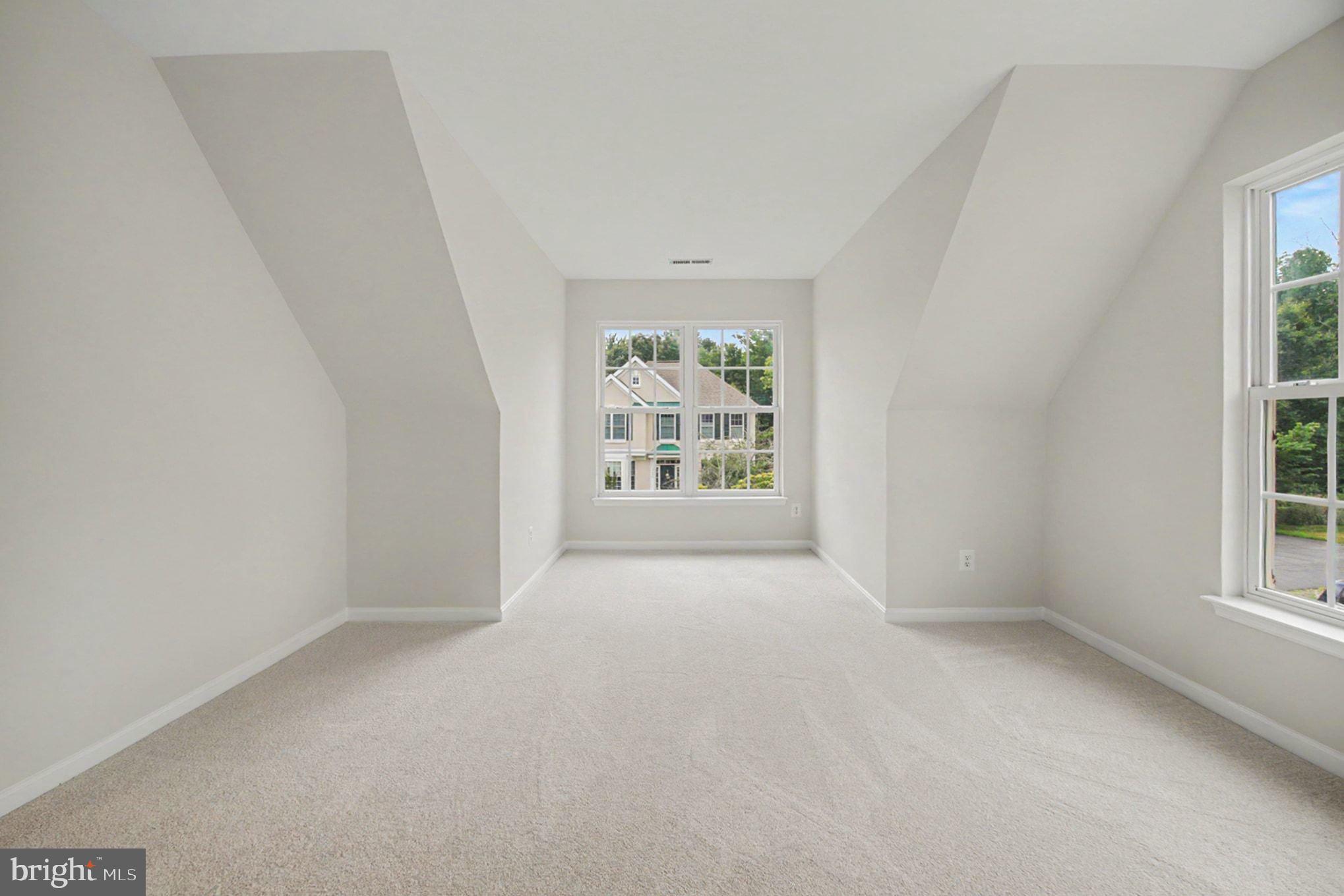 PARKWAY WEST - Residential