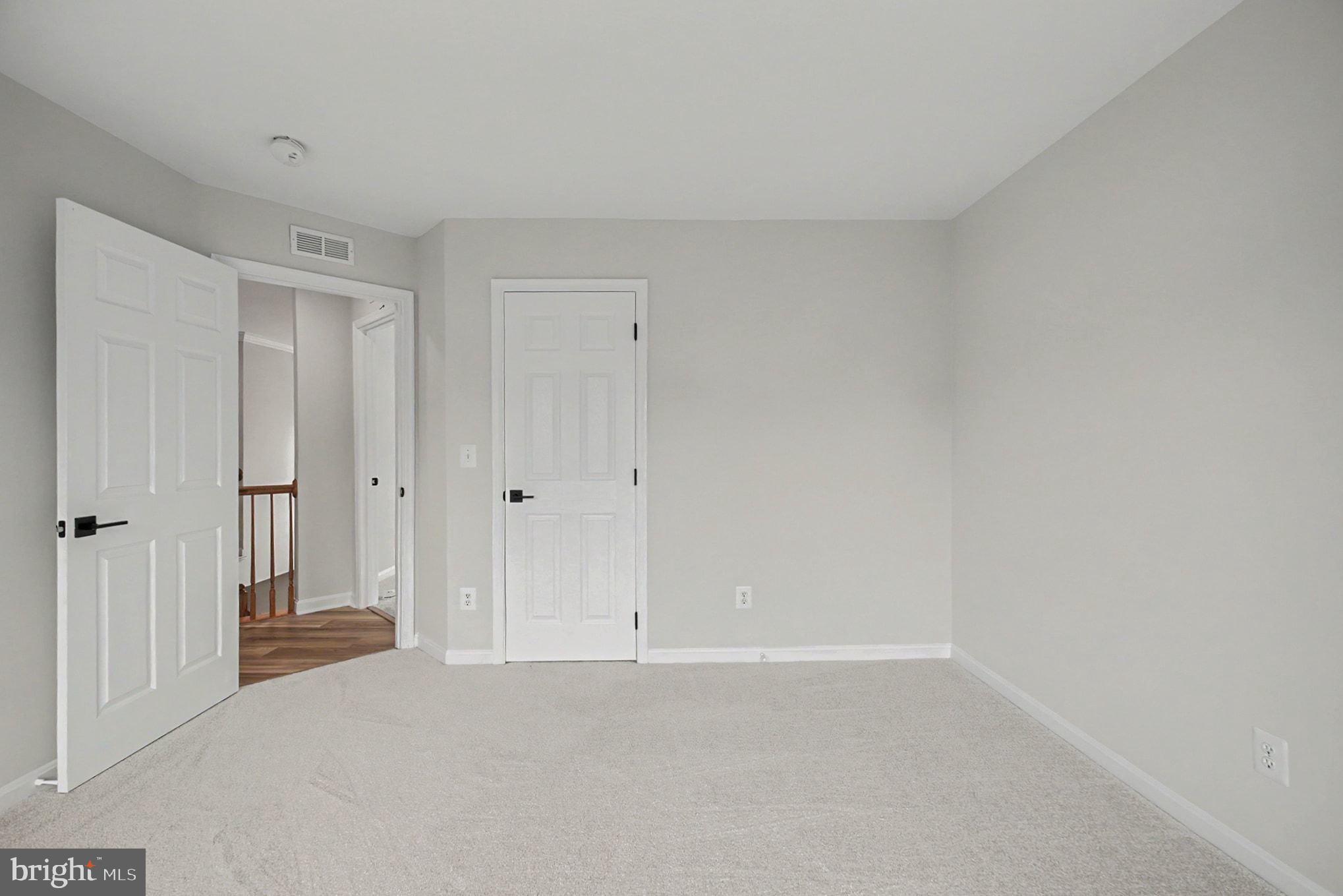 PARKWAY WEST - Residential