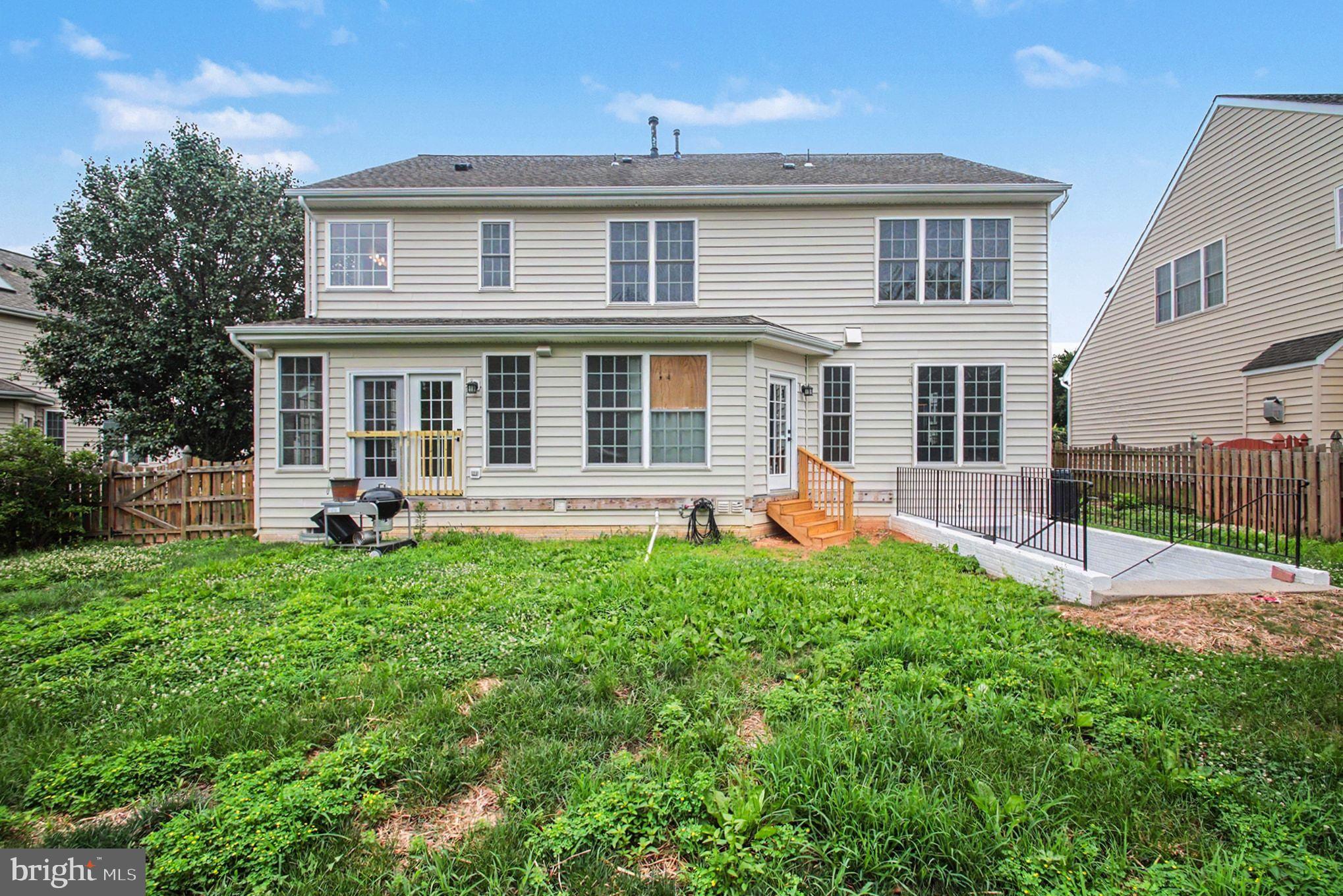 PARKWAY WEST - Residential