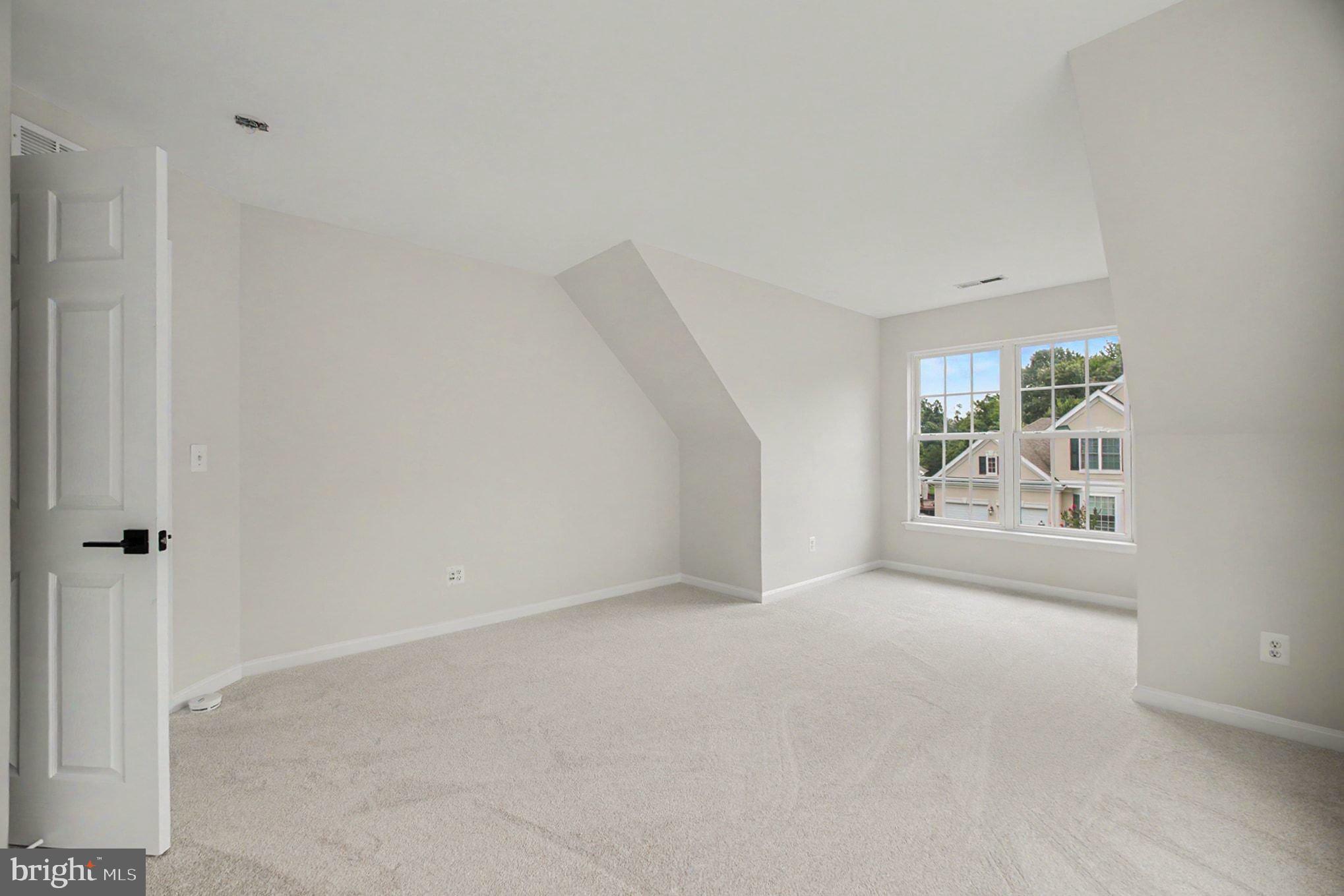 PARKWAY WEST - Residential