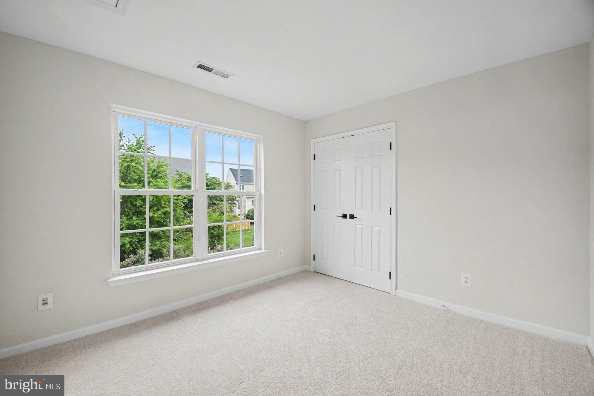 PARKWAY WEST - Residential