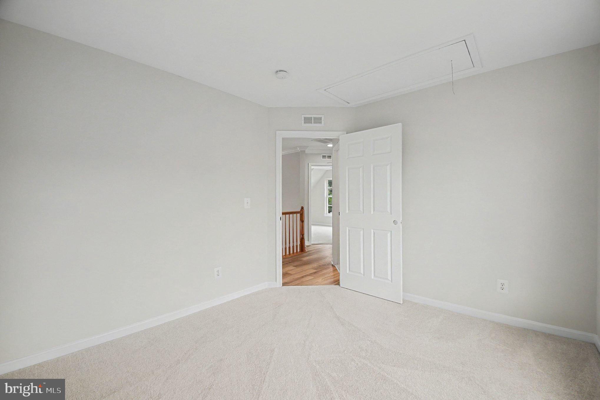 PARKWAY WEST - Residential