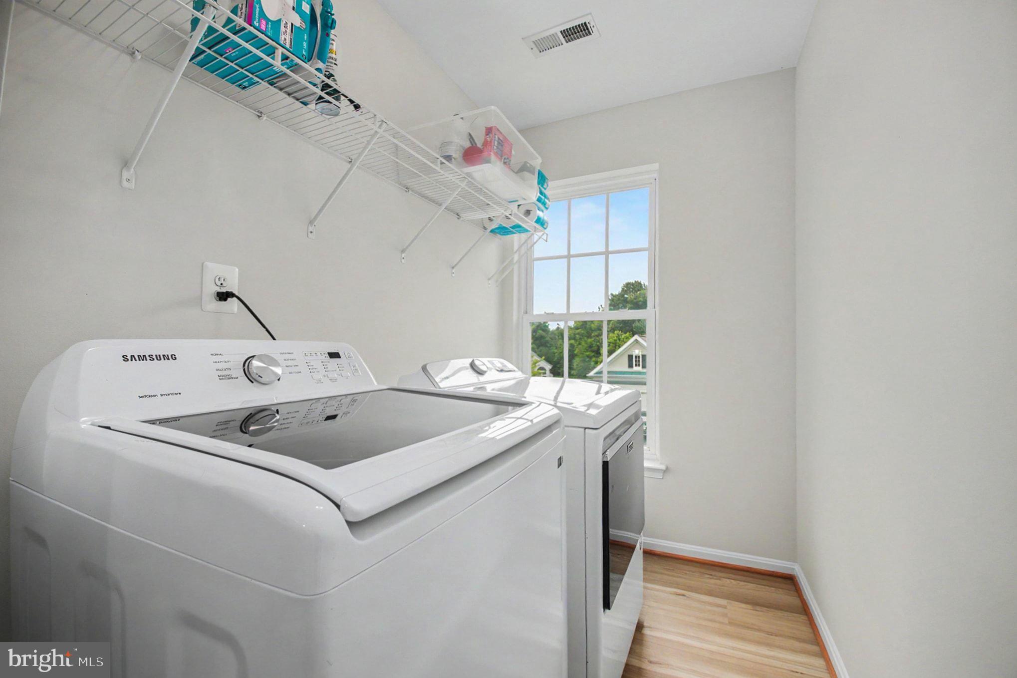 PARKWAY WEST - Residential