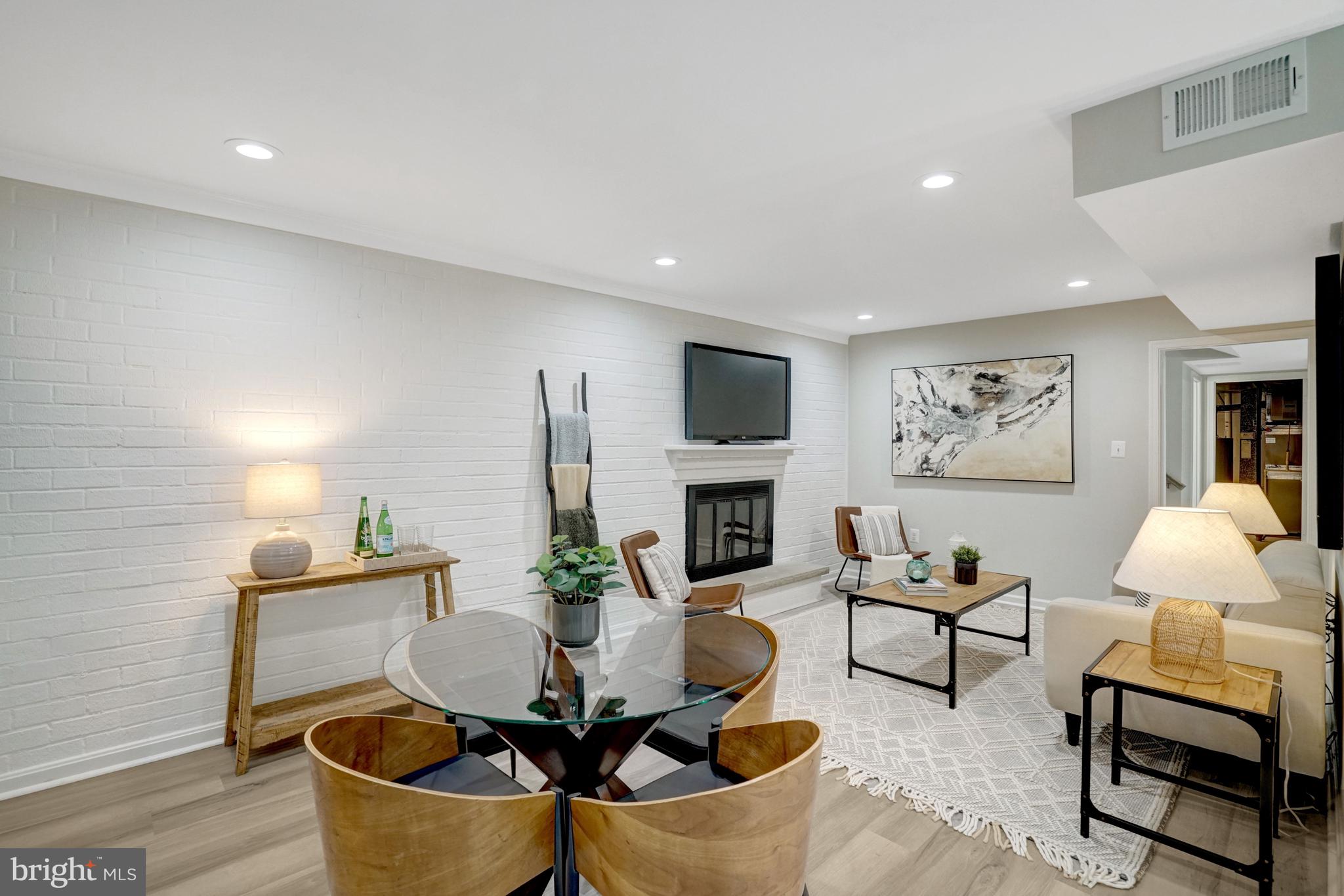 WINTERSET - Residential