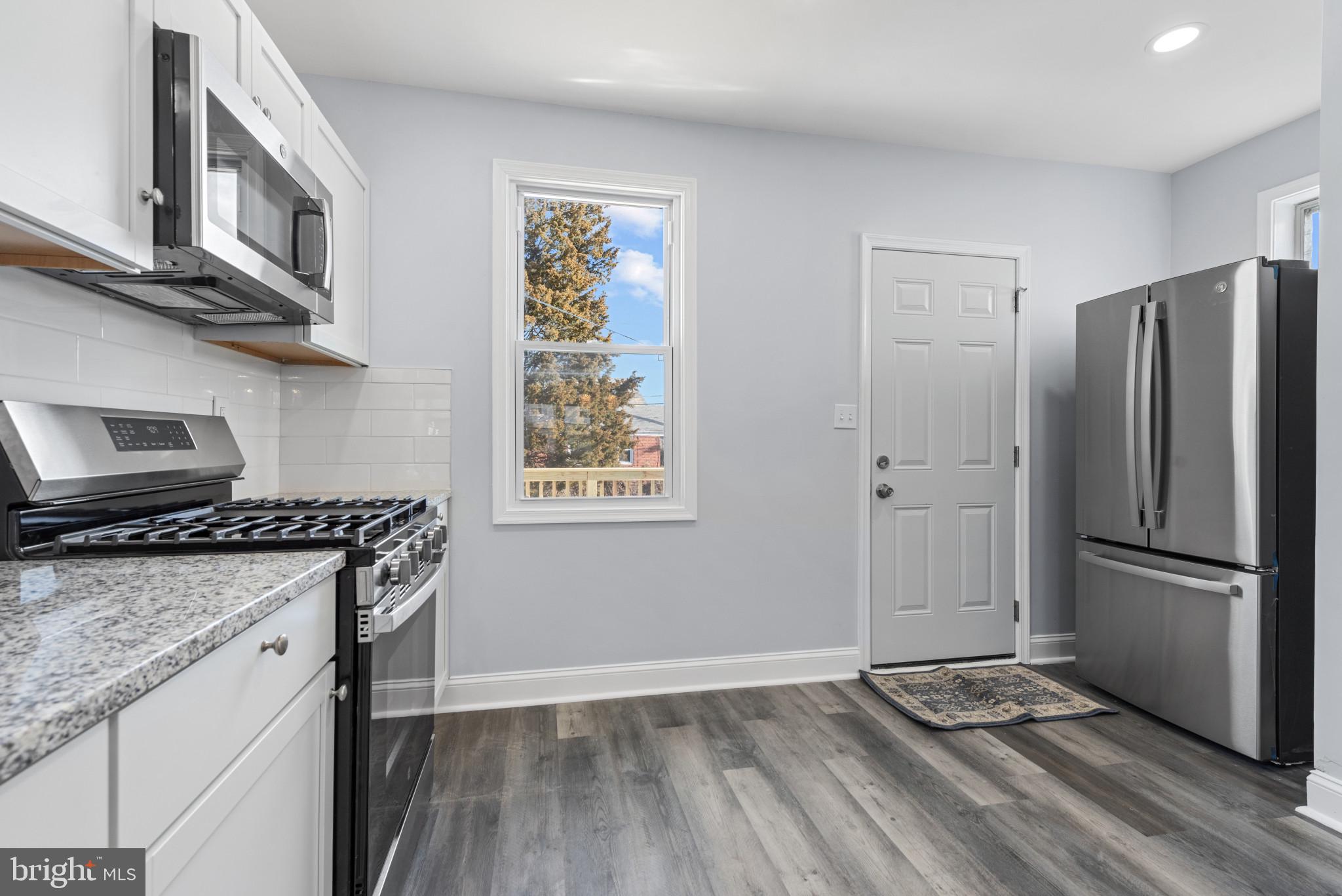 PARKVILLE HEIGHTS - Residential
