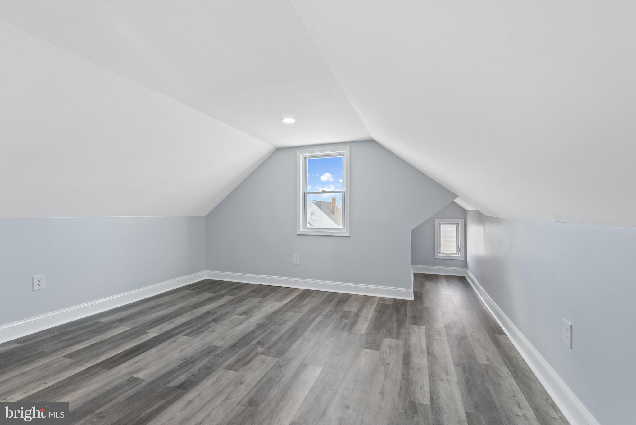 PARKVILLE HEIGHTS - Residential