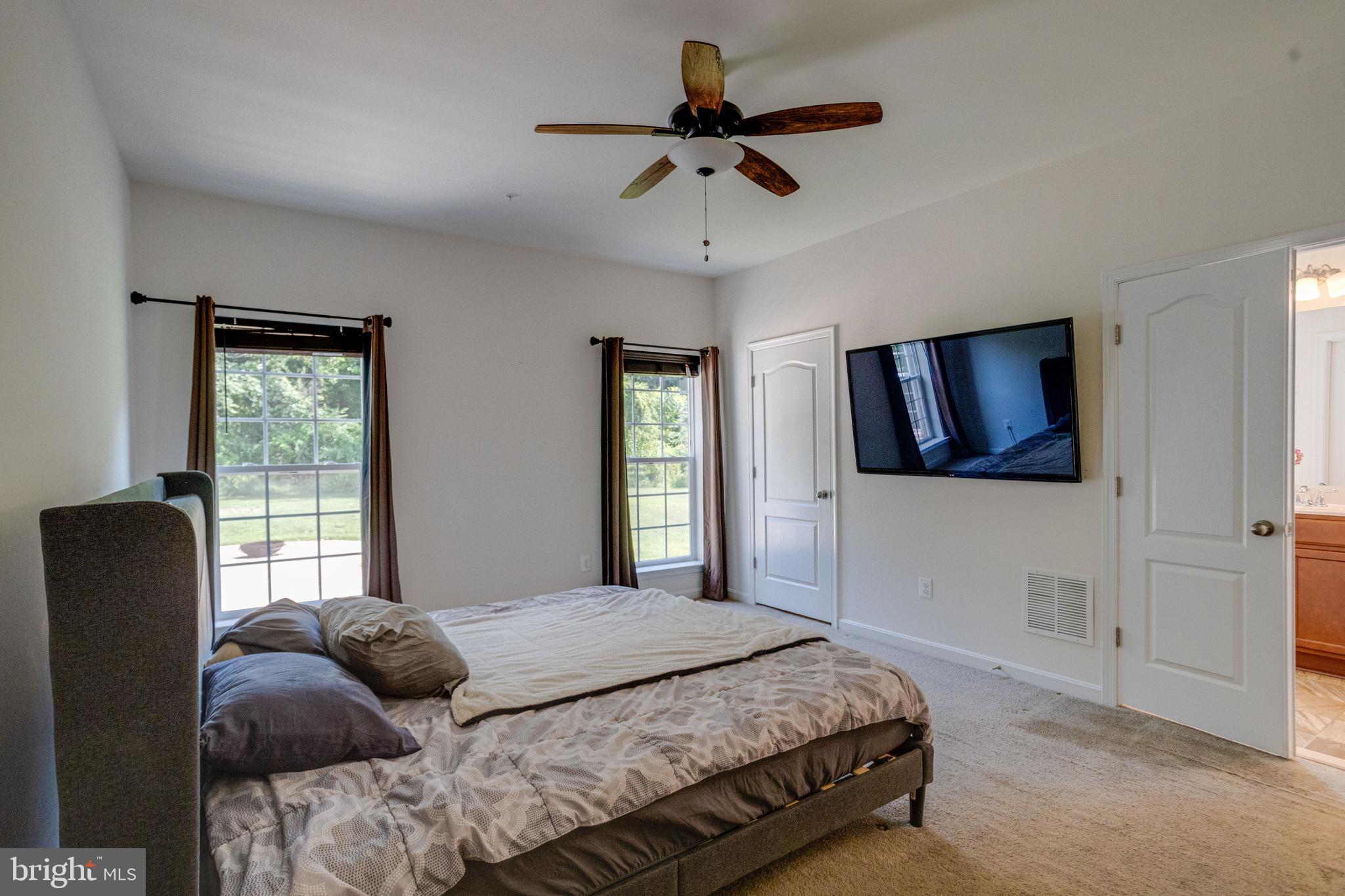 HOLLY FARM BEACH - Residential
