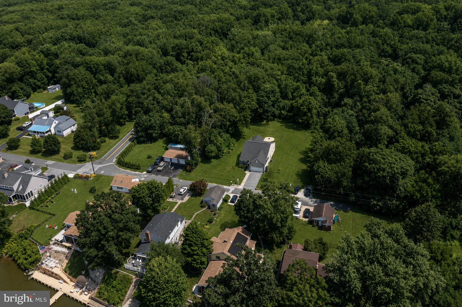 HOLLY FARM BEACH - Residential