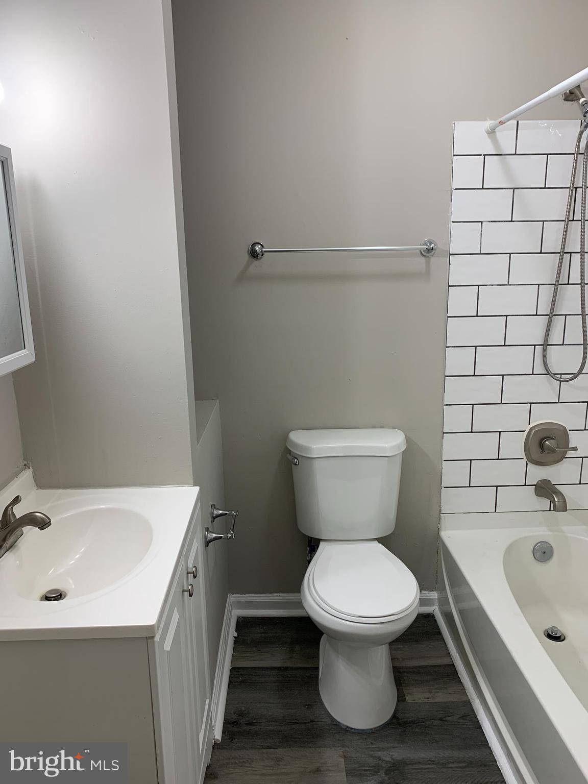 BROADWAY EAST - Residential