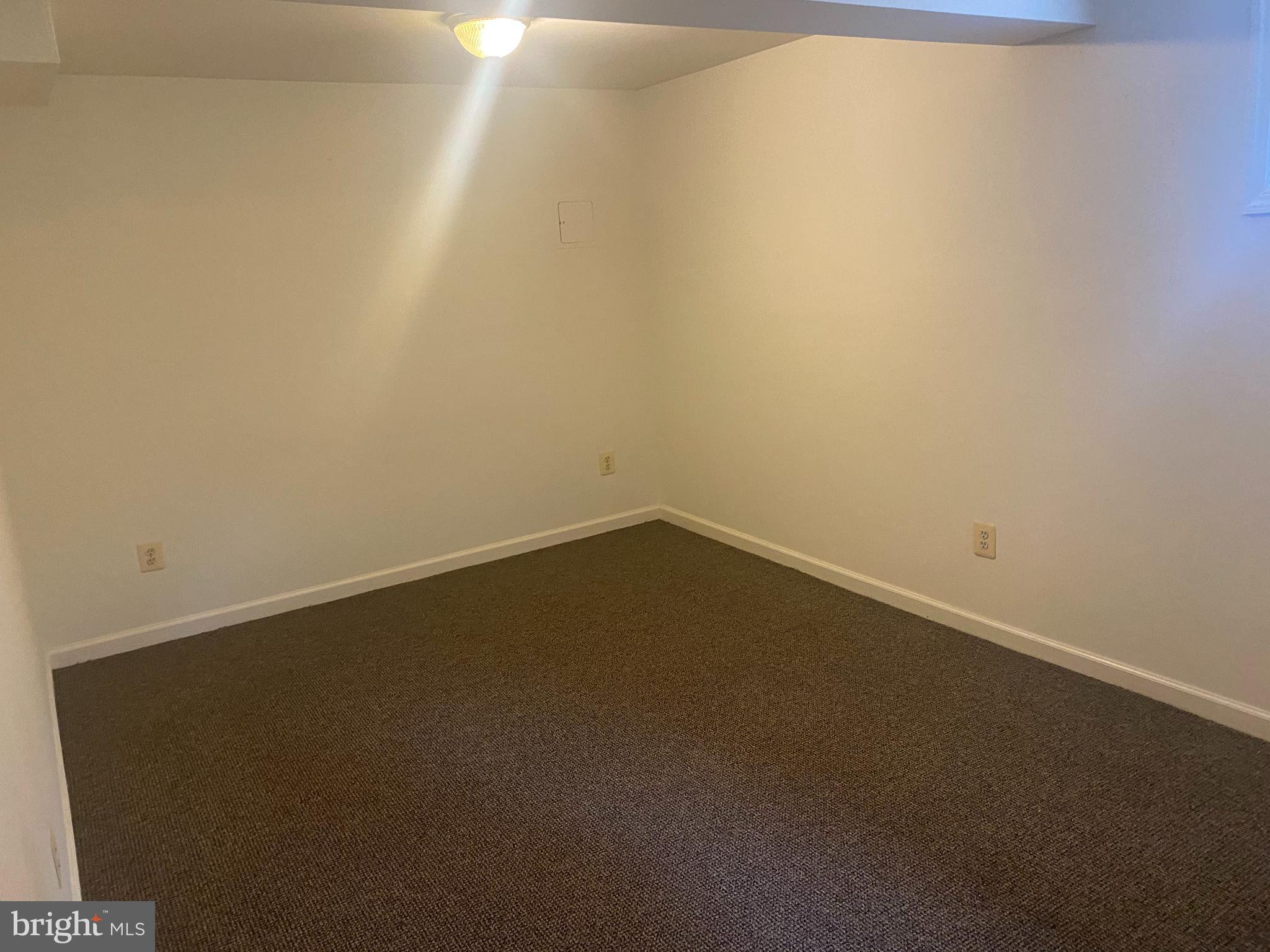 NORTH CHEVY CHASE - Residential Lease