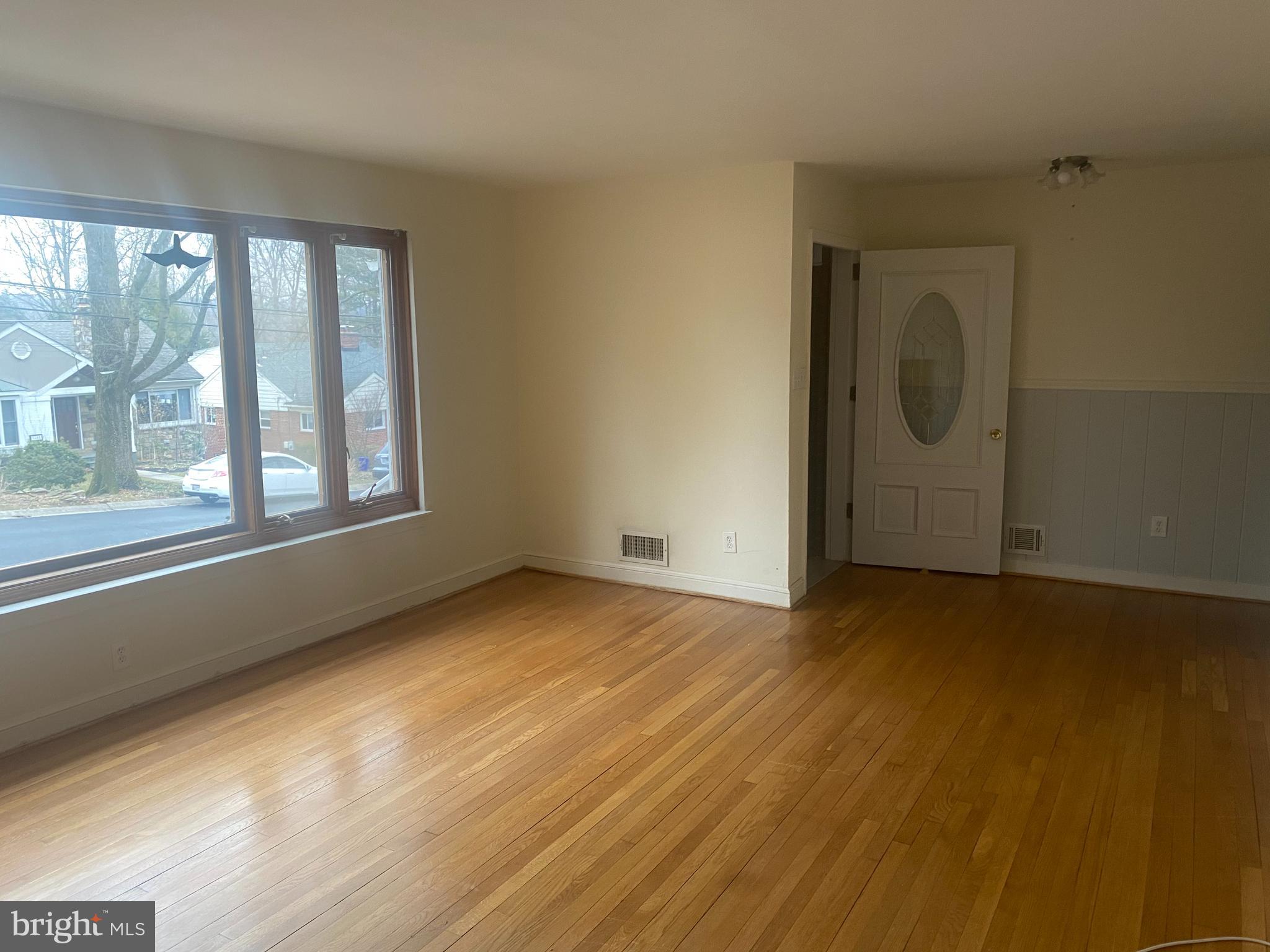 NORTH CHEVY CHASE - Residential Lease