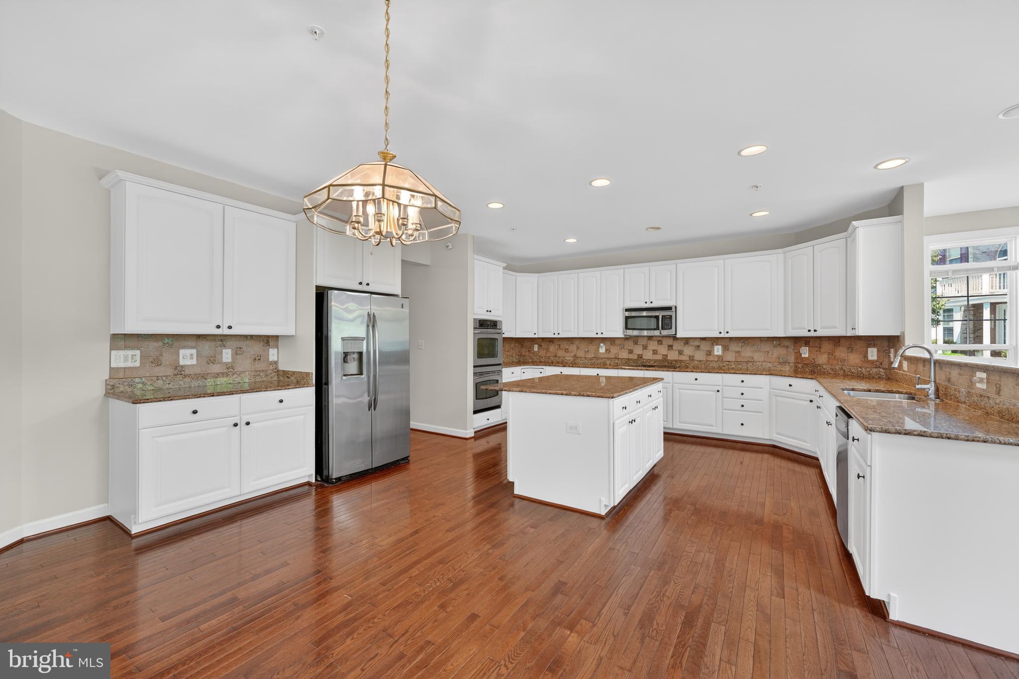 WATERFORD COVE - Residential