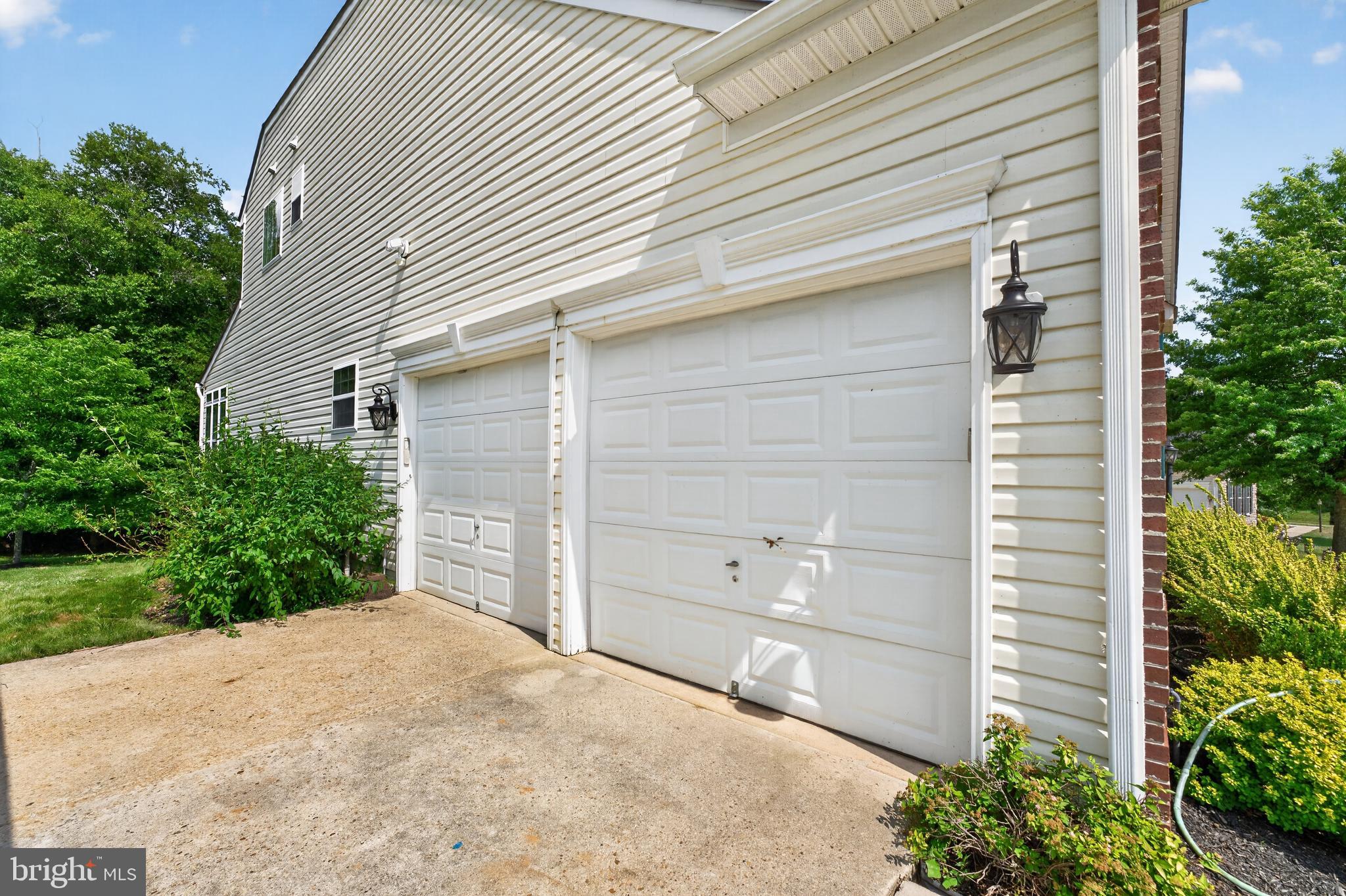 WATERFORD COVE - Residential