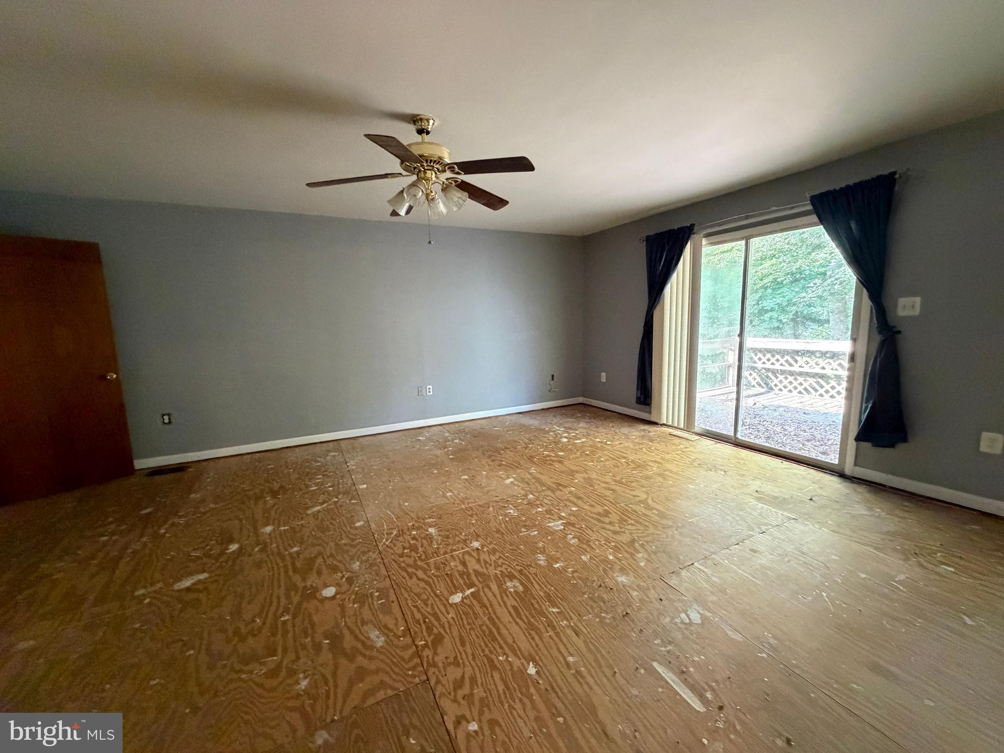 LONG BEACH HEIGHTS - Residential