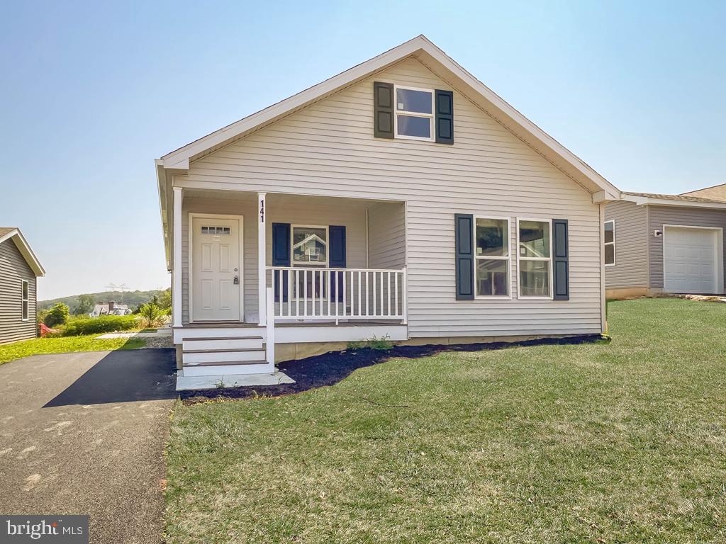 LINDALE VILLAGE - Residential