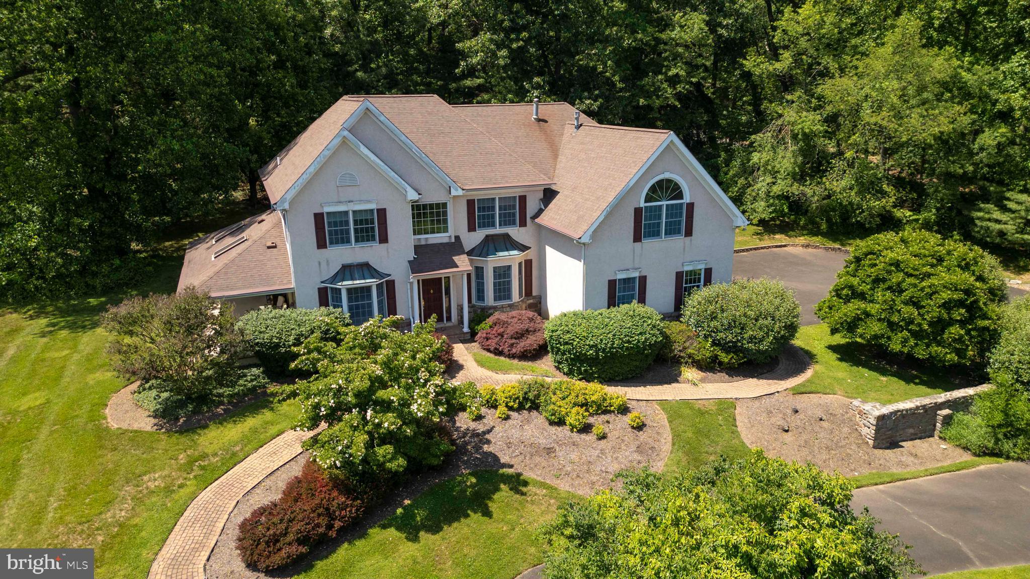 HUNTINGDON VALLEY - Residential