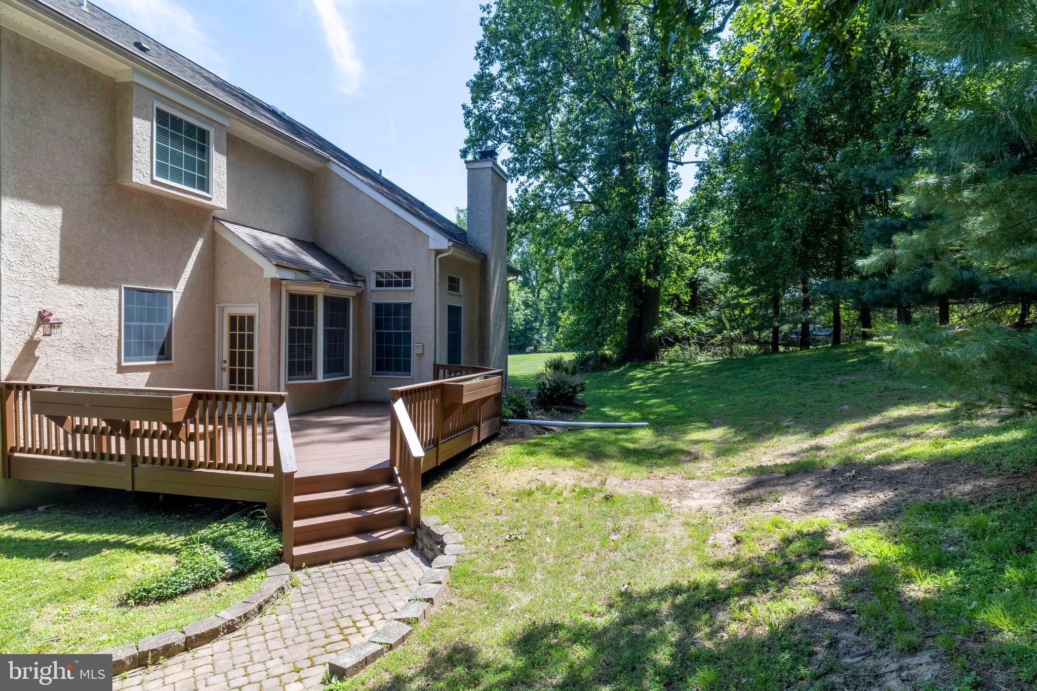 HUNTINGDON VALLEY - Residential